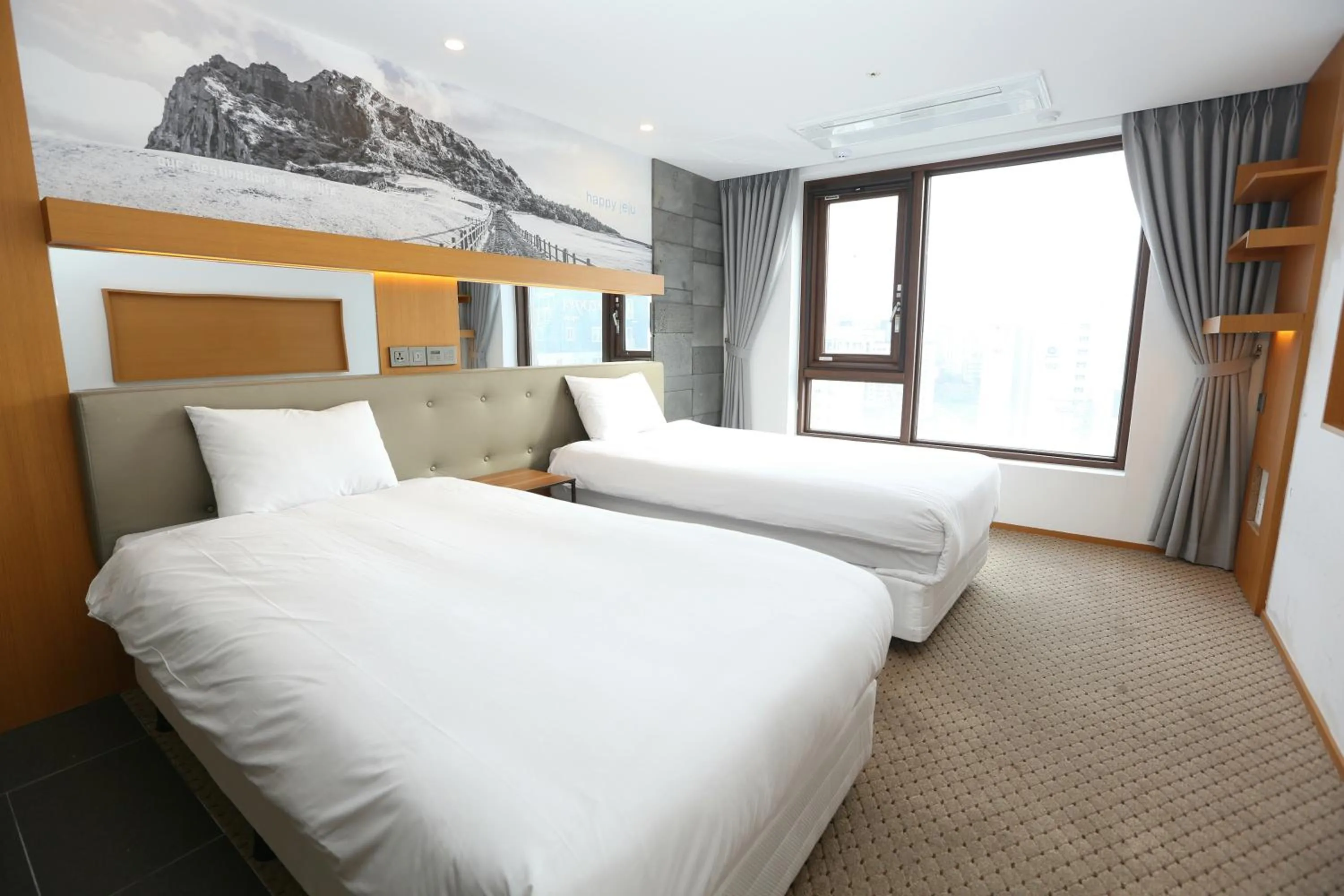 Bed in Asia Hotel Jeju