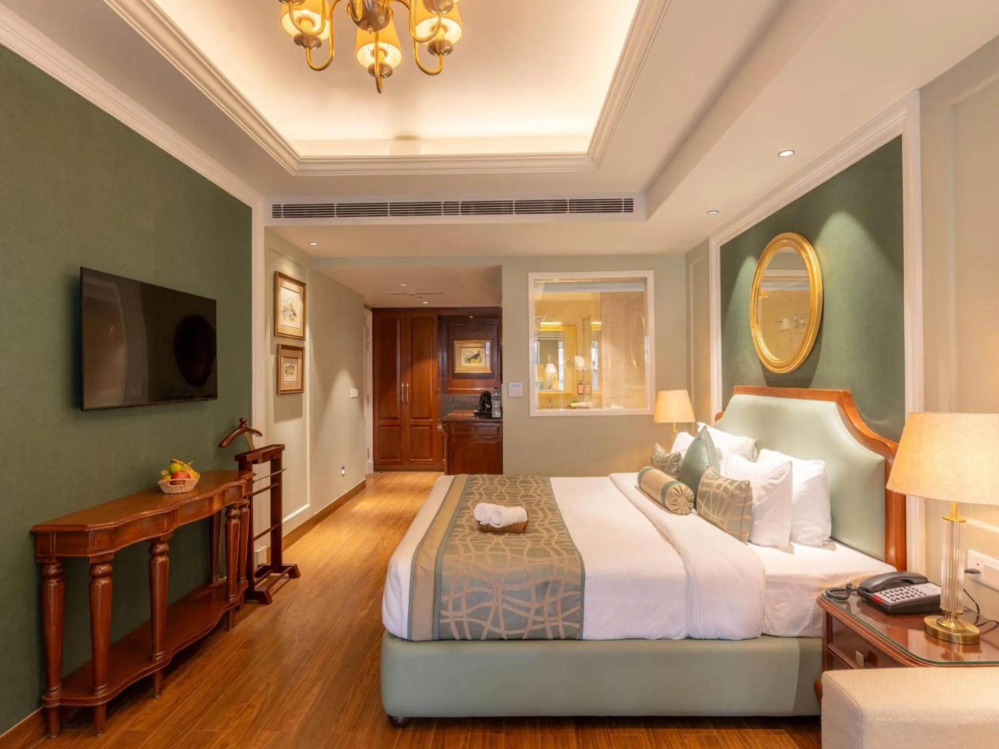 Photo of the whole room, Bed in Moustache Mussoorie