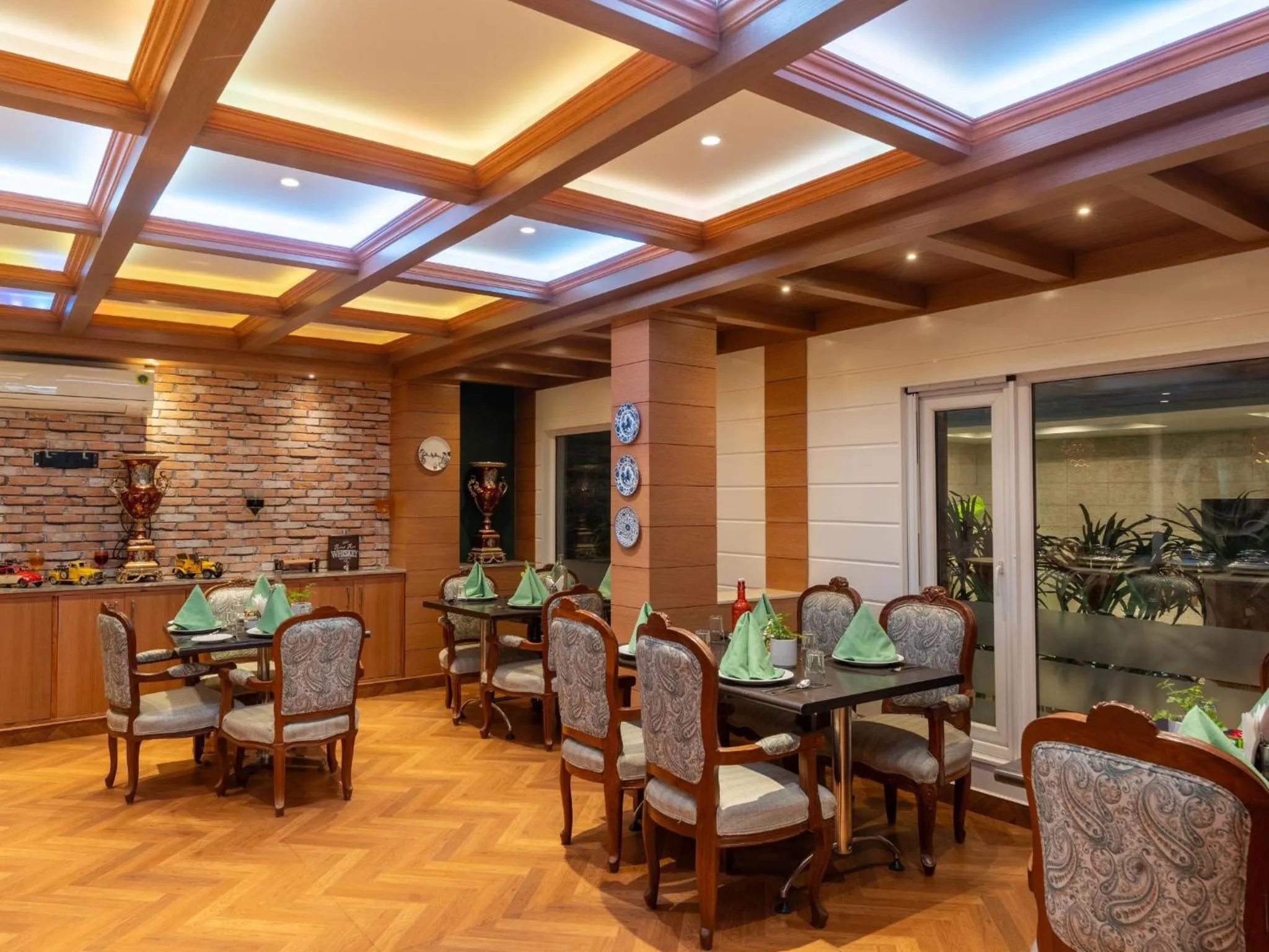 Restaurant/places to eat in Moustache Mussoorie