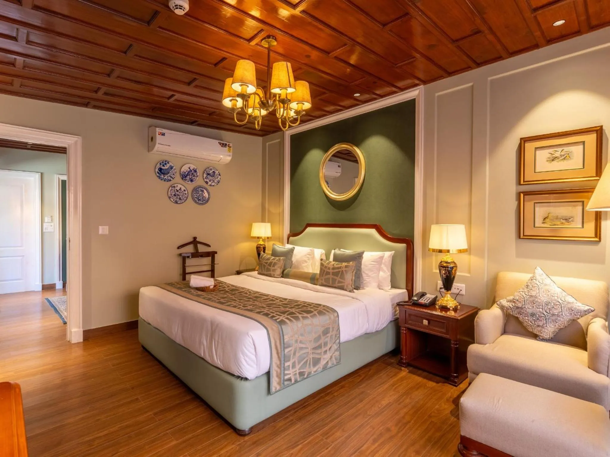 Bedroom, Bed in Moustache Mussoorie