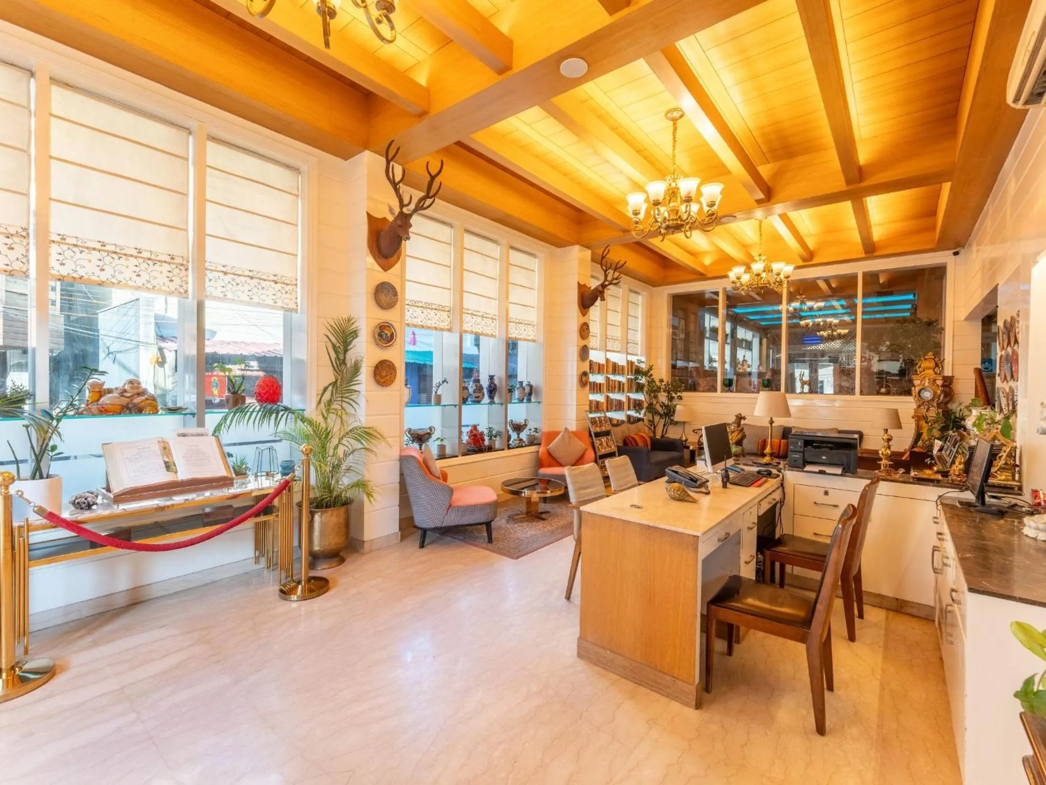 Lobby or reception in Moustache Mussoorie