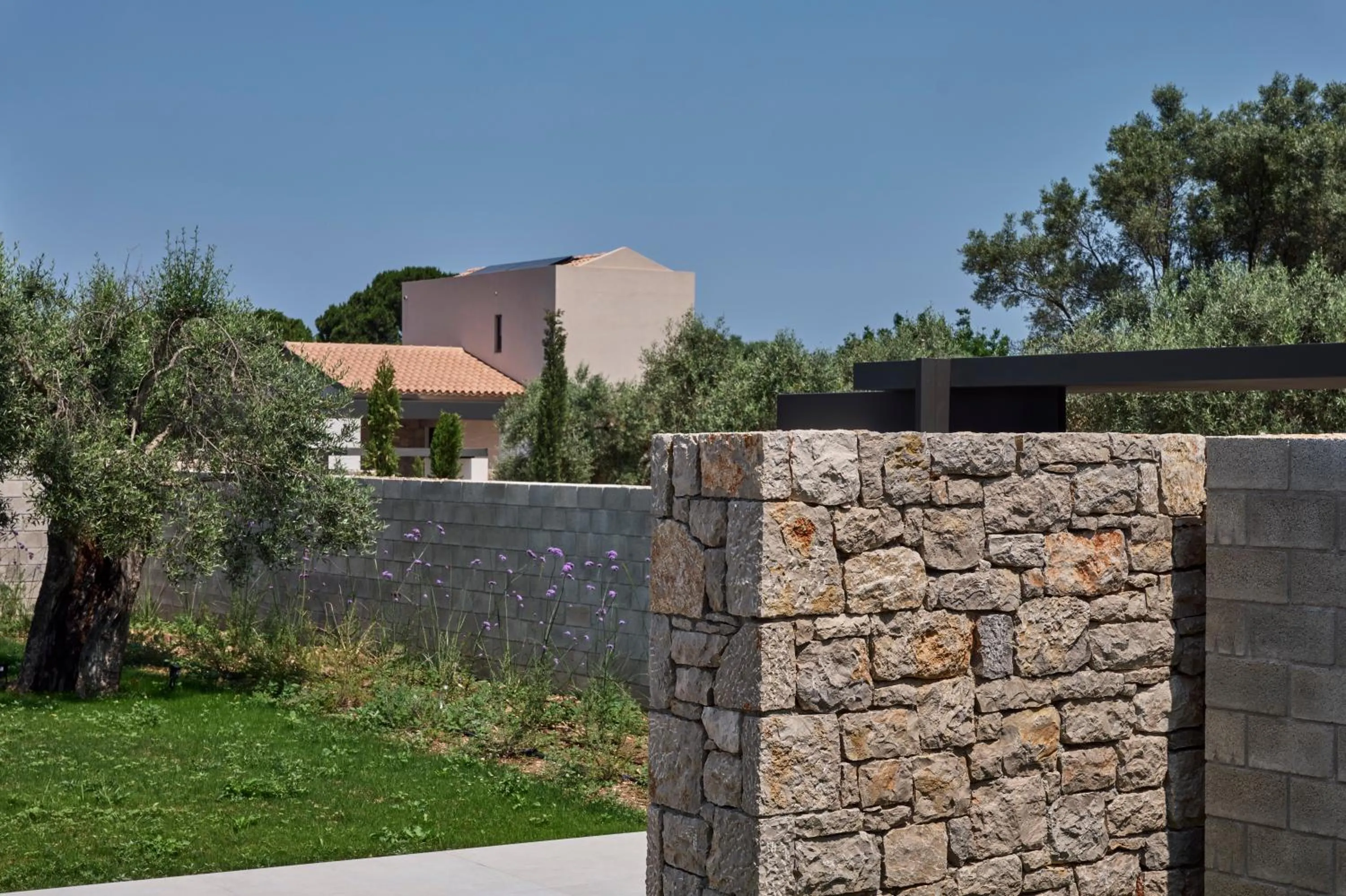 Property building in Noero Villas Lefkada