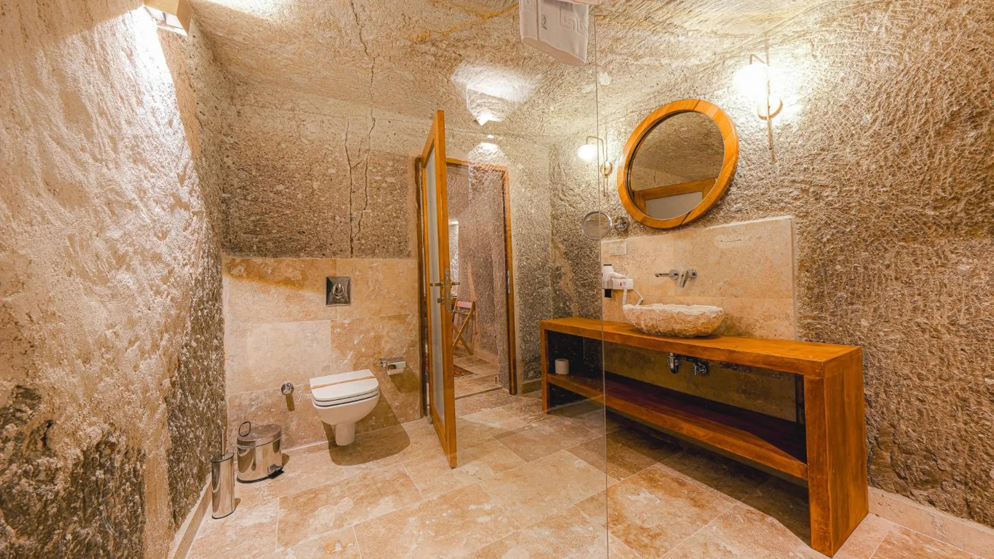Shower in Logos Cave Cappadocia - Adults Only