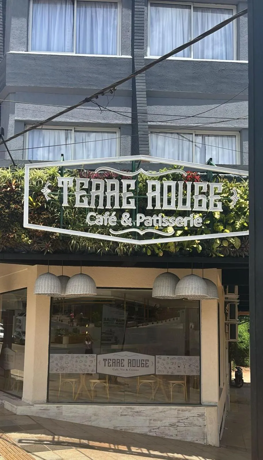 Restaurant/places to eat in Bagu Siete Bocas