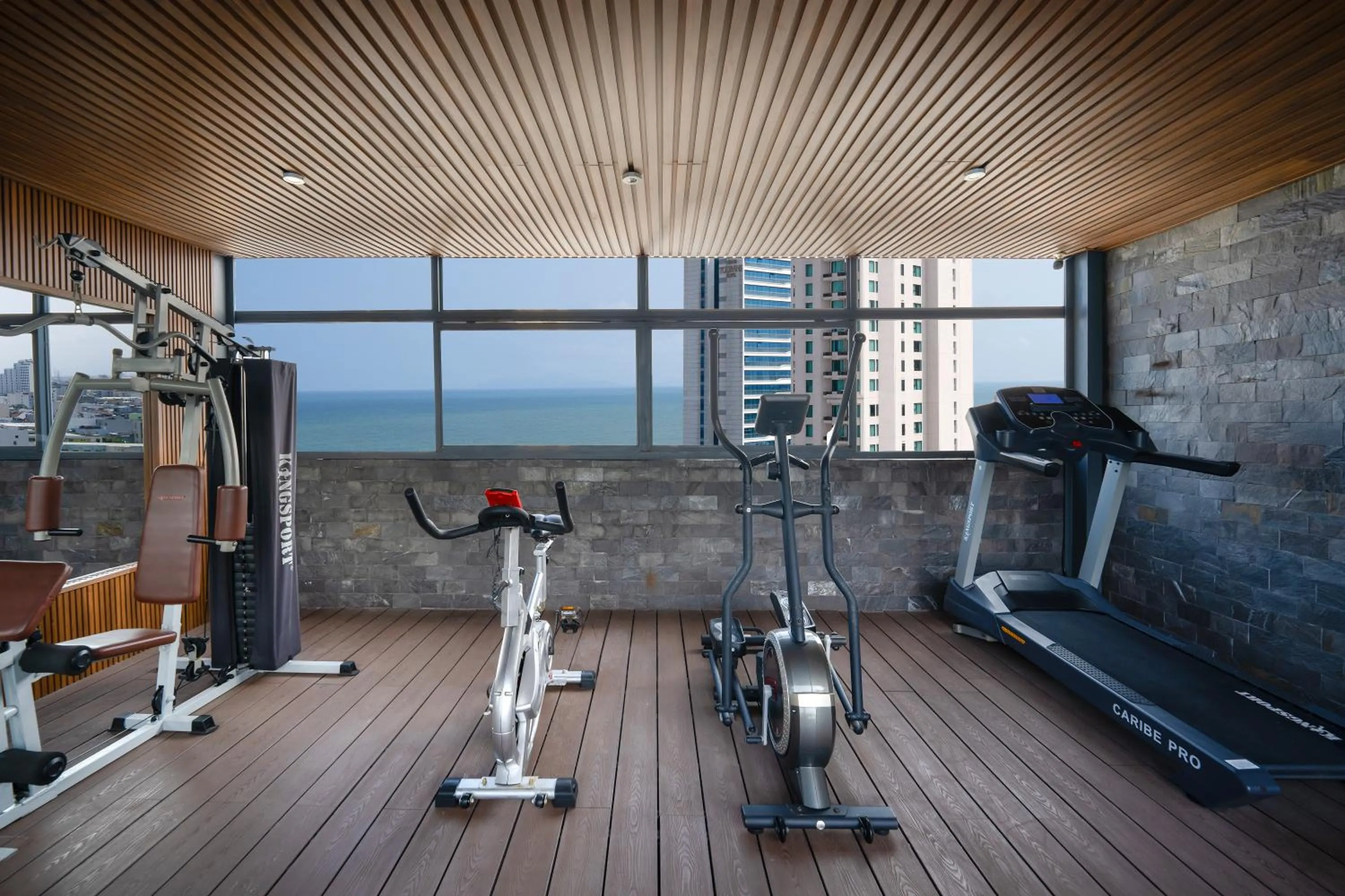 Fitness centre/facilities in KOVA Diamond Hotel Da Nang