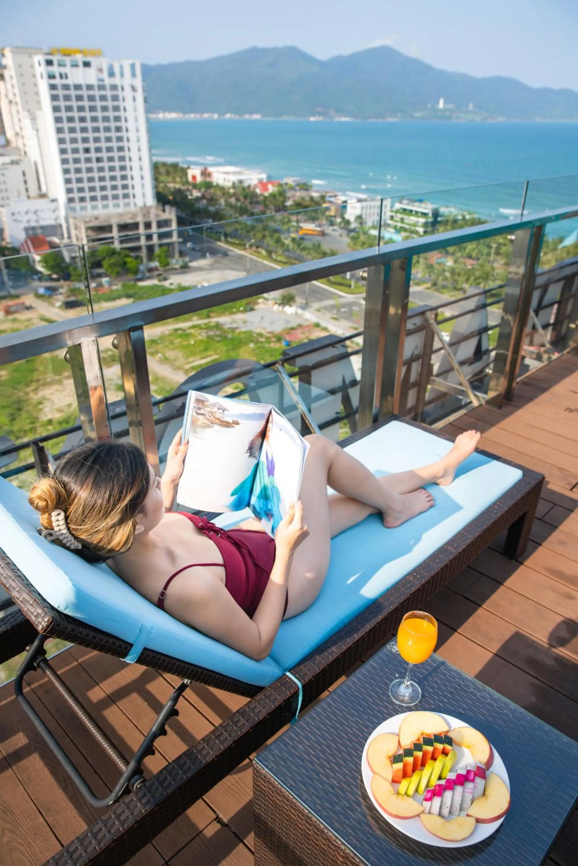 Seating area in KOVA Diamond Hotel Da Nang