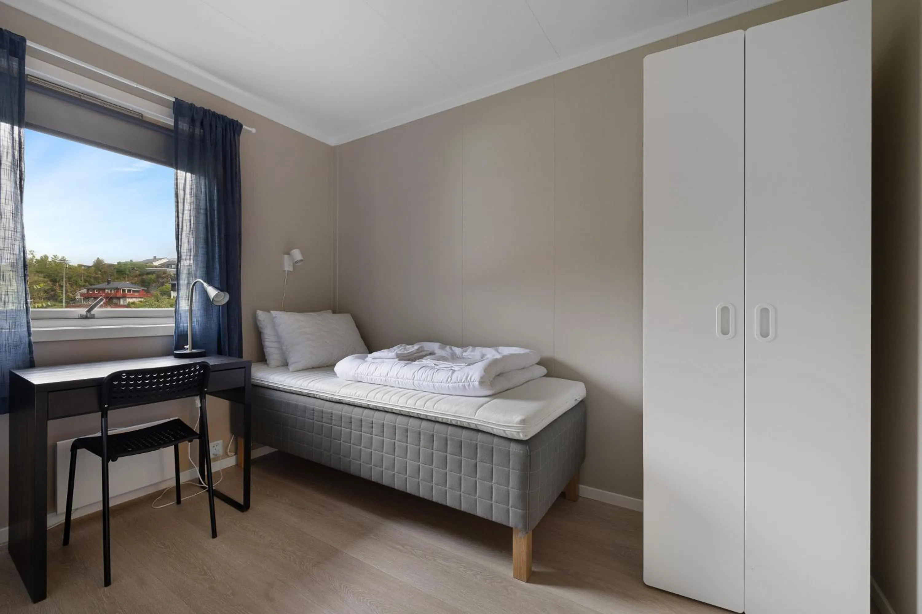 Bed in Master Apartment Hotel