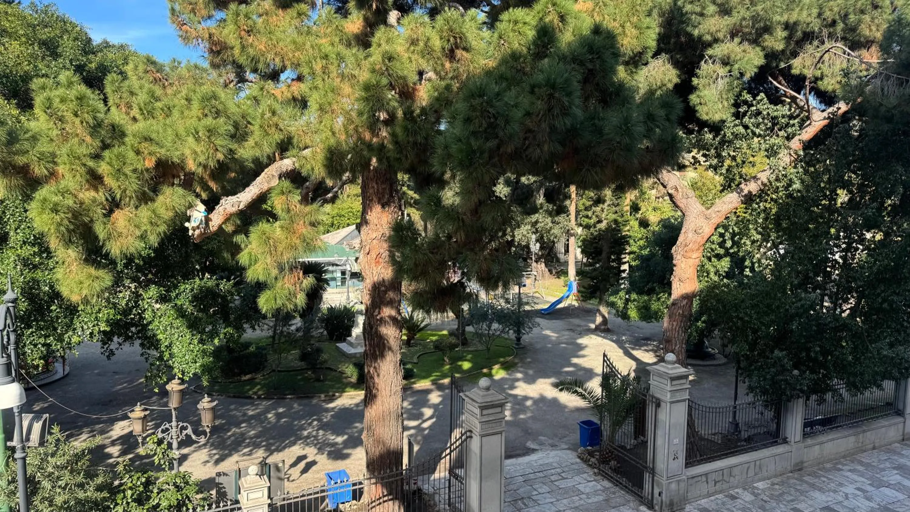 Spring in AC GOLD B&B Boutique Rooms & Suite