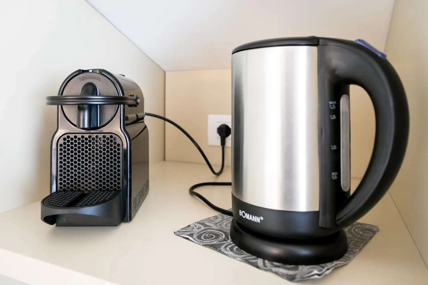 Coffee/tea facilities in Belvedere