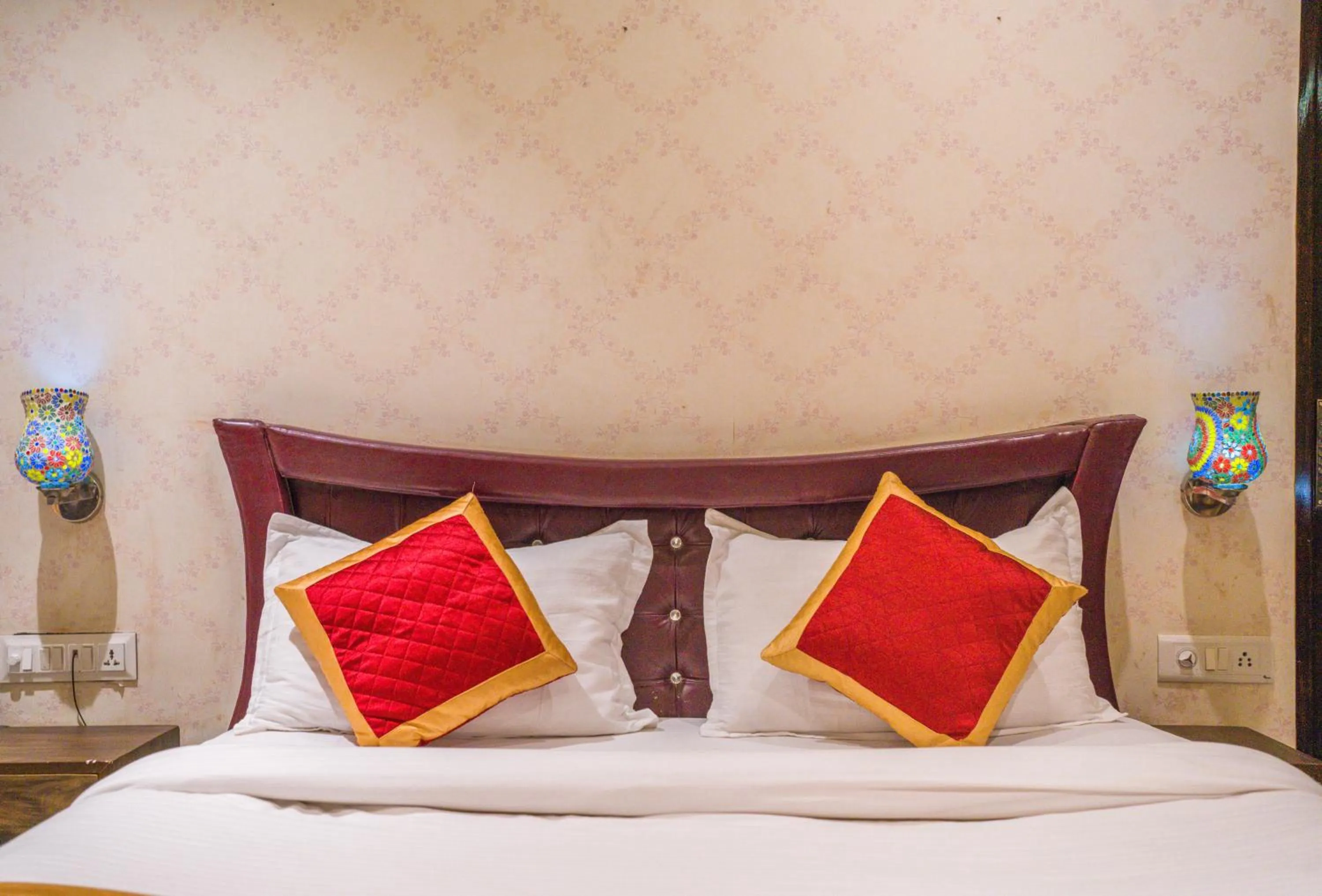 Bed in Shiv Rudraksh Resort, Near Assi Ghat