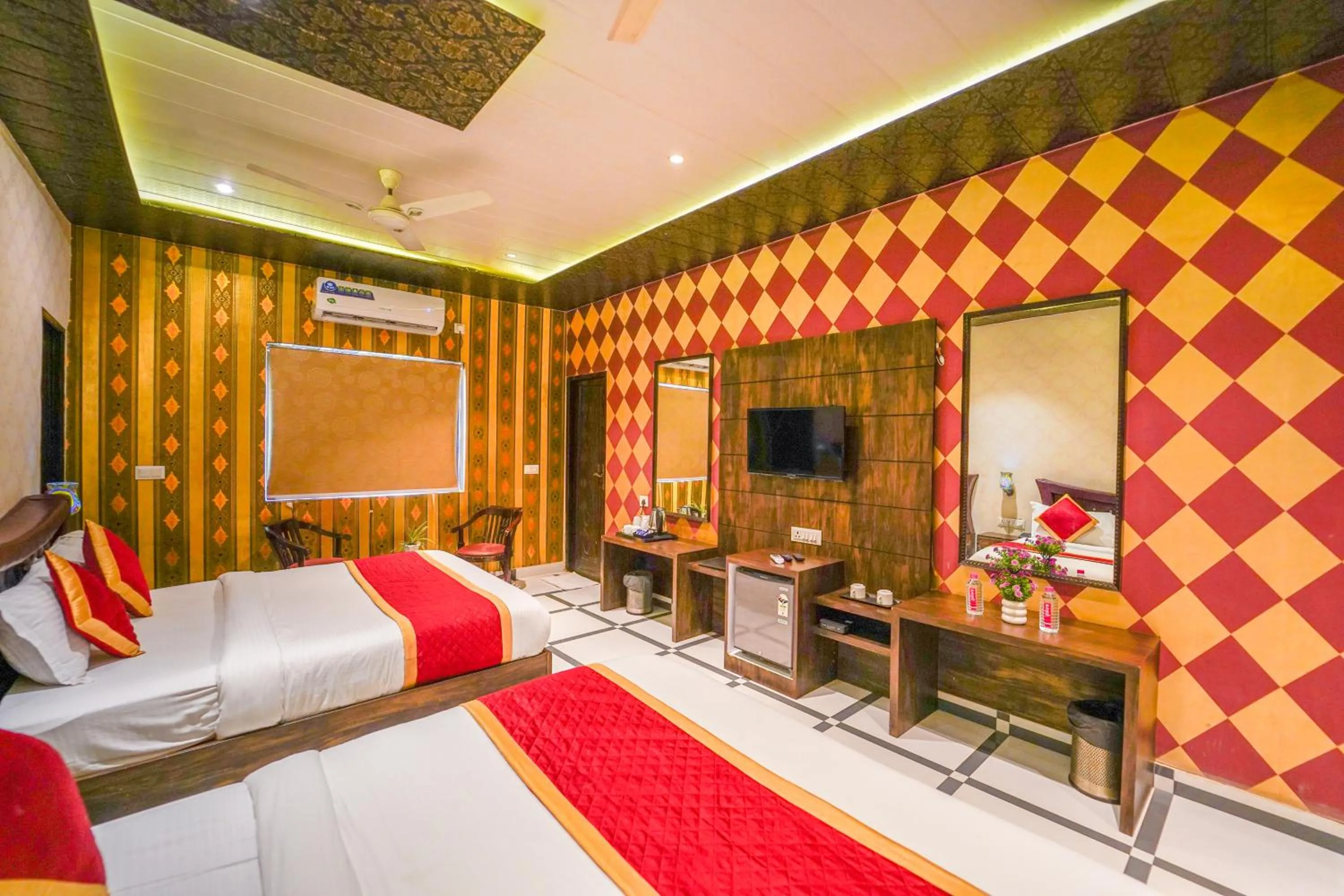 Shiv Rudraksh Resort, Near Assi Ghat