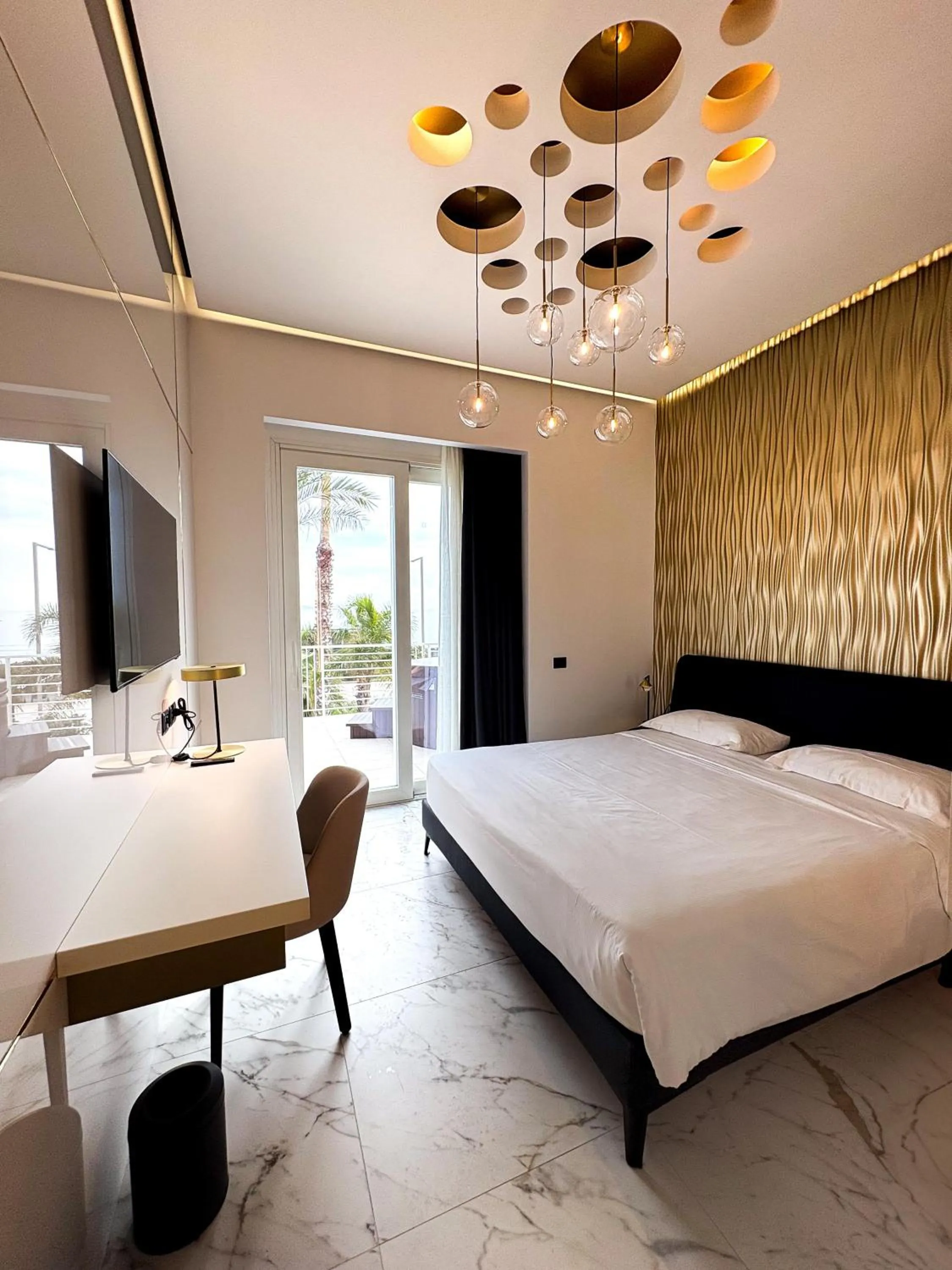 Bed in Hotel Nautilus Excelsior - Adults Only