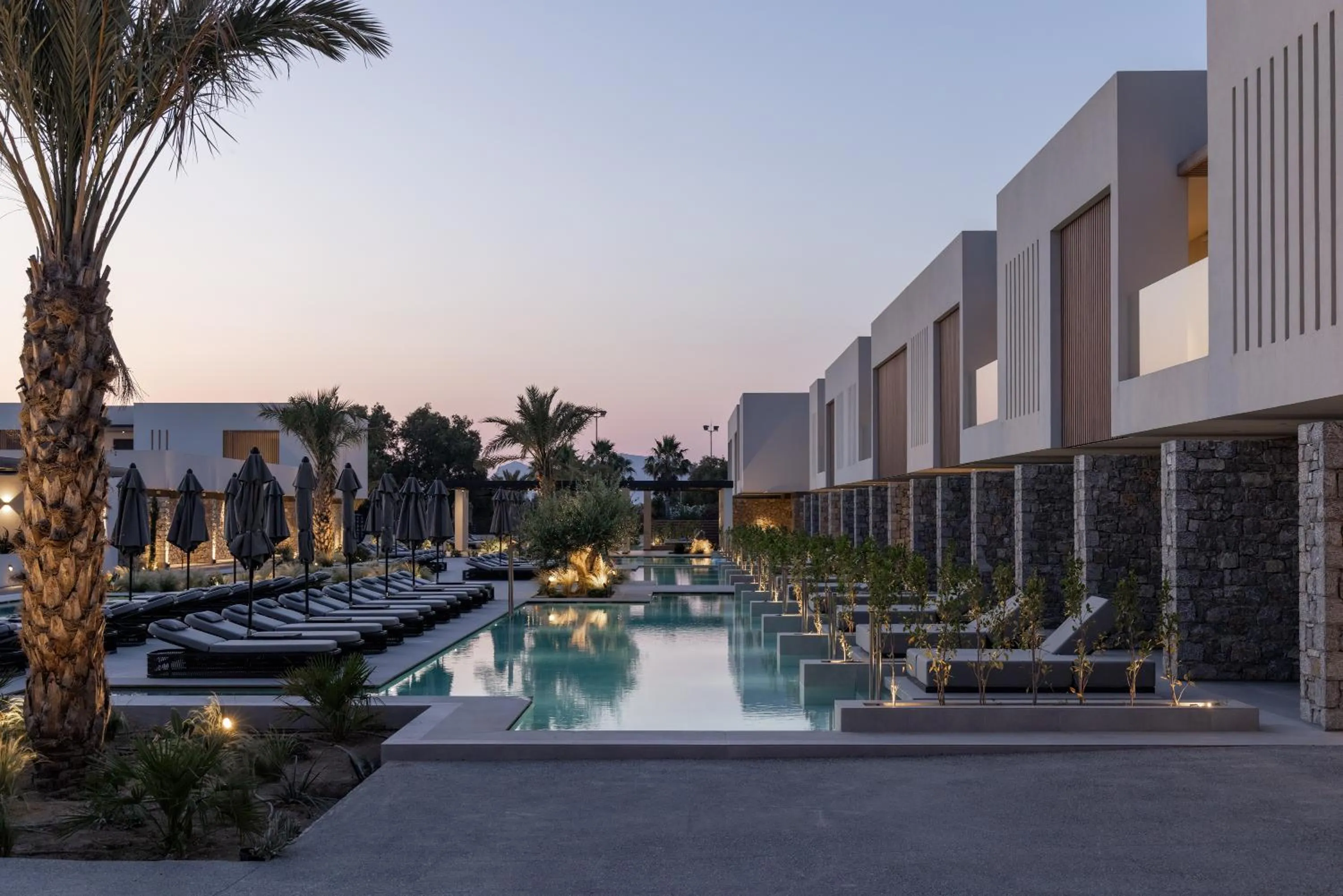 Swimming pool in Mosay All Suite Hotel