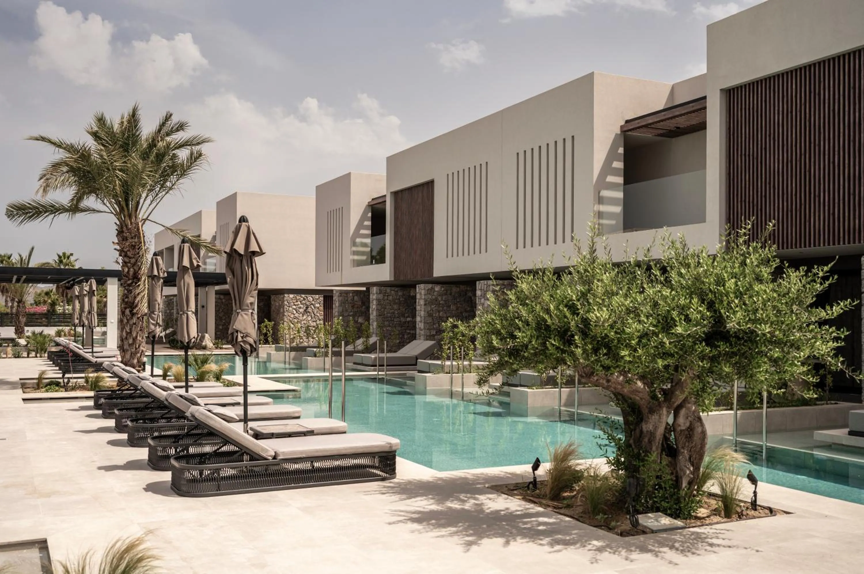 Property building in Mosay All Suite Hotel