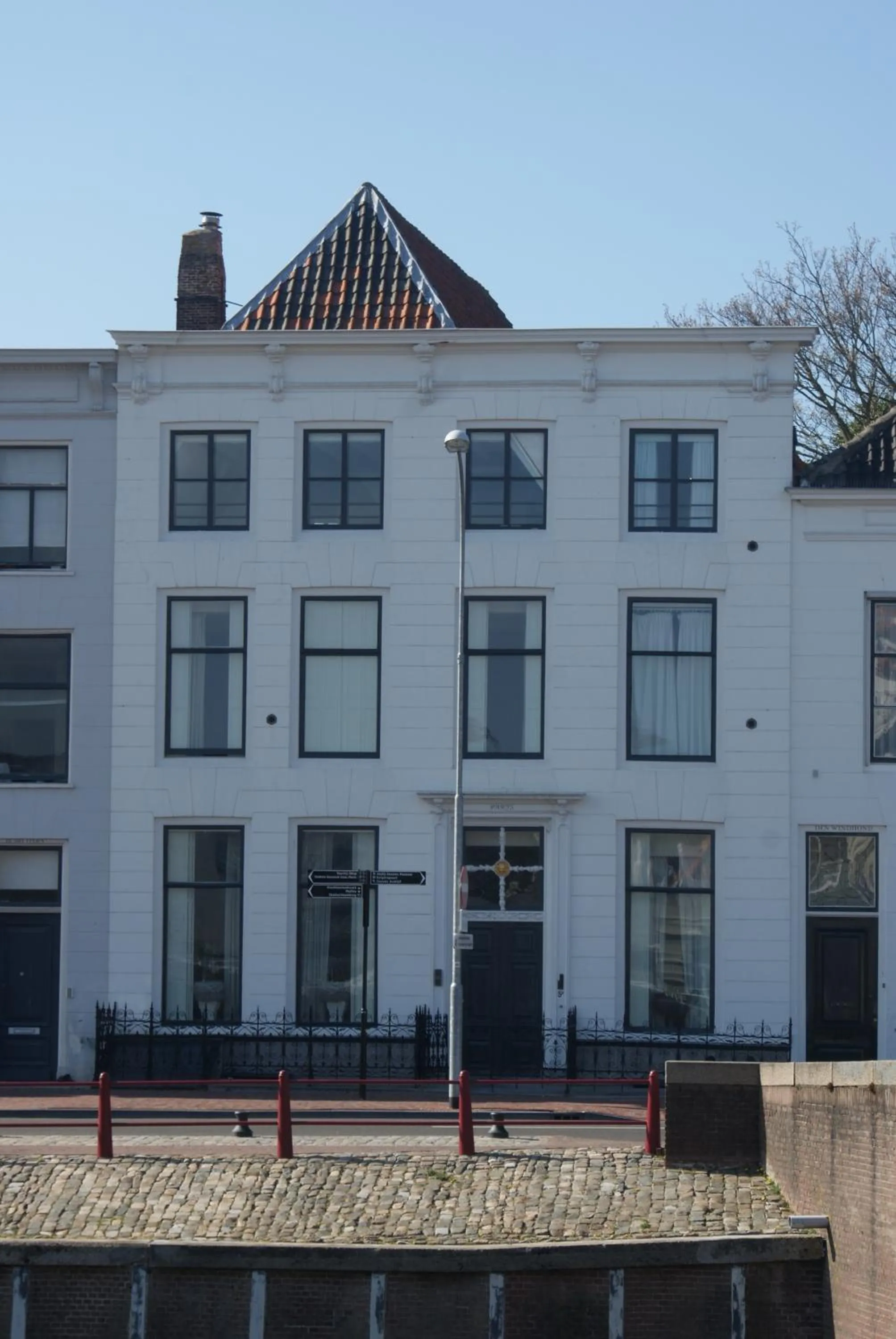 Property building in B&B Parijs aan de Kaai