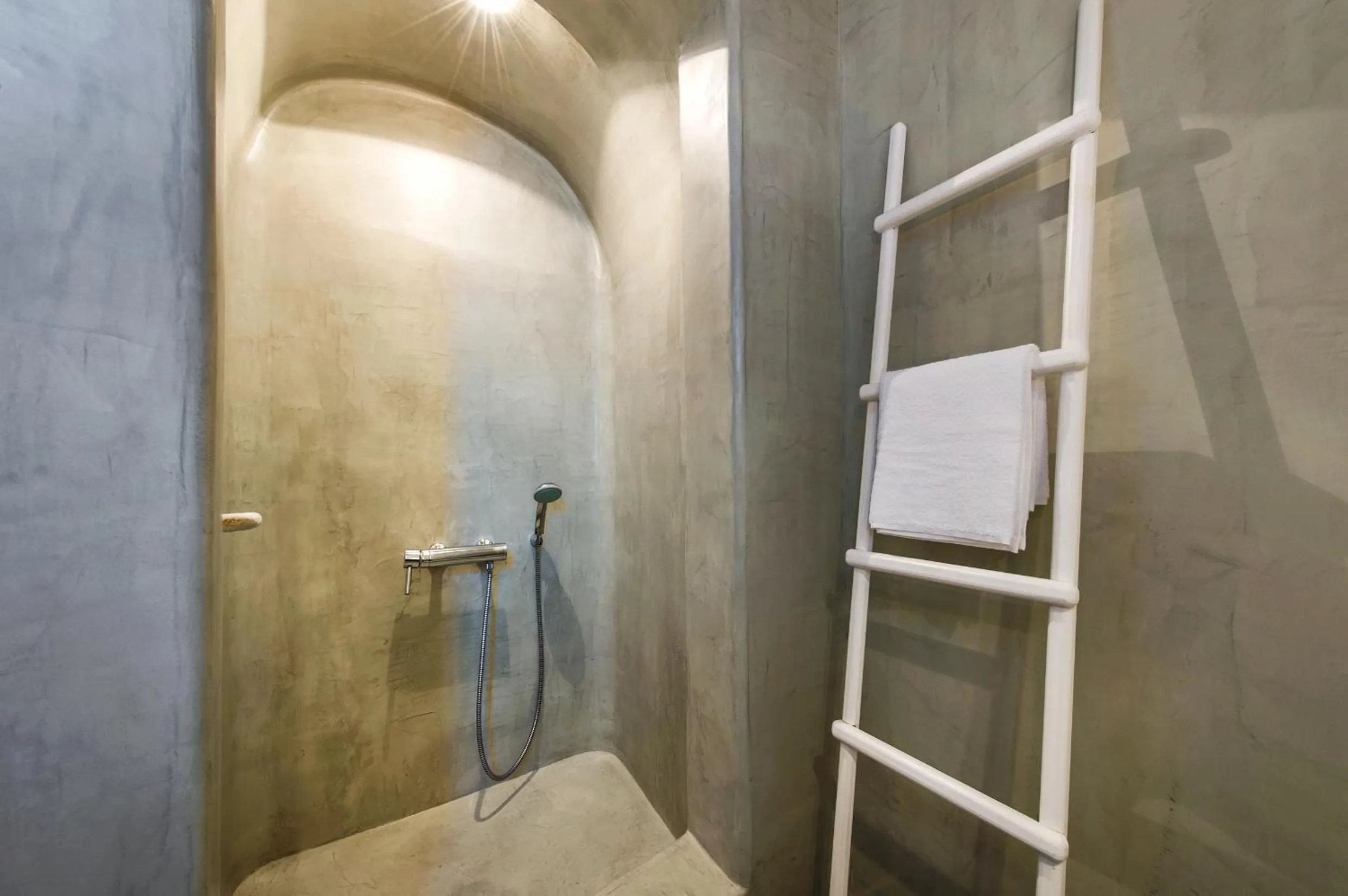 Bathroom in Villa Irini Fira - Adults Only