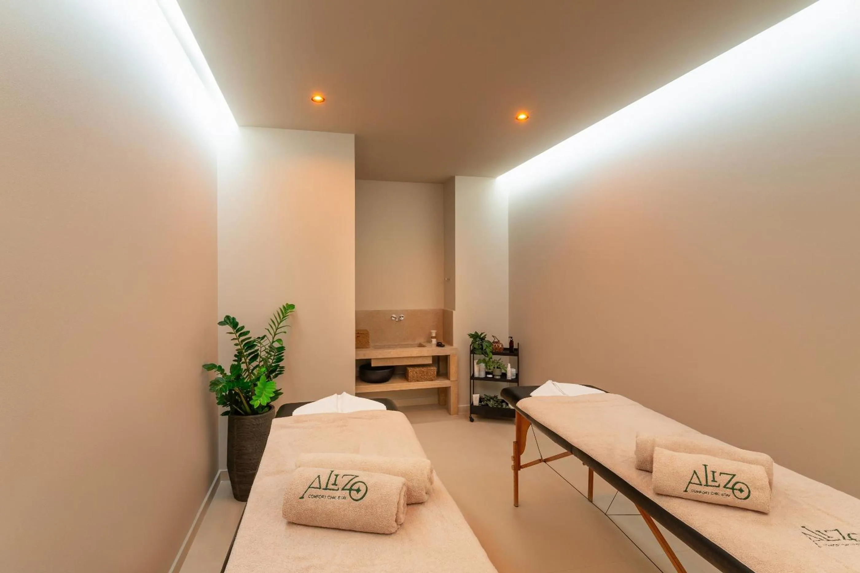 Massage in Alizo Comfort Chic Stay Rhodes - Adults Only