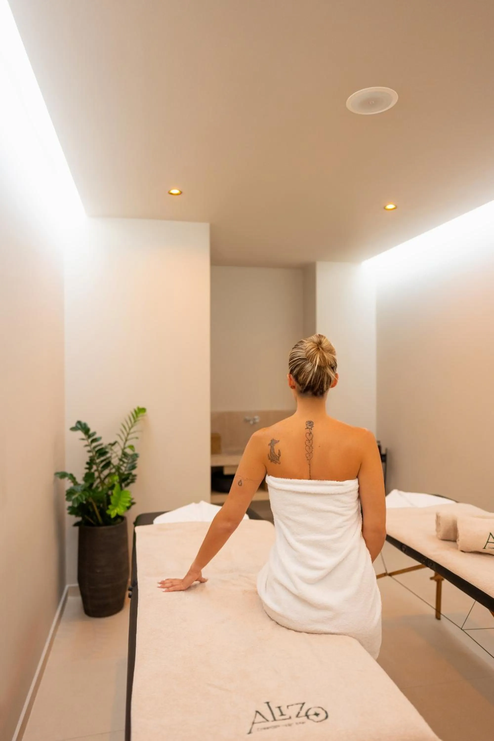 Massage in Alizo Comfort Chic Stay Rhodes - Adults Only