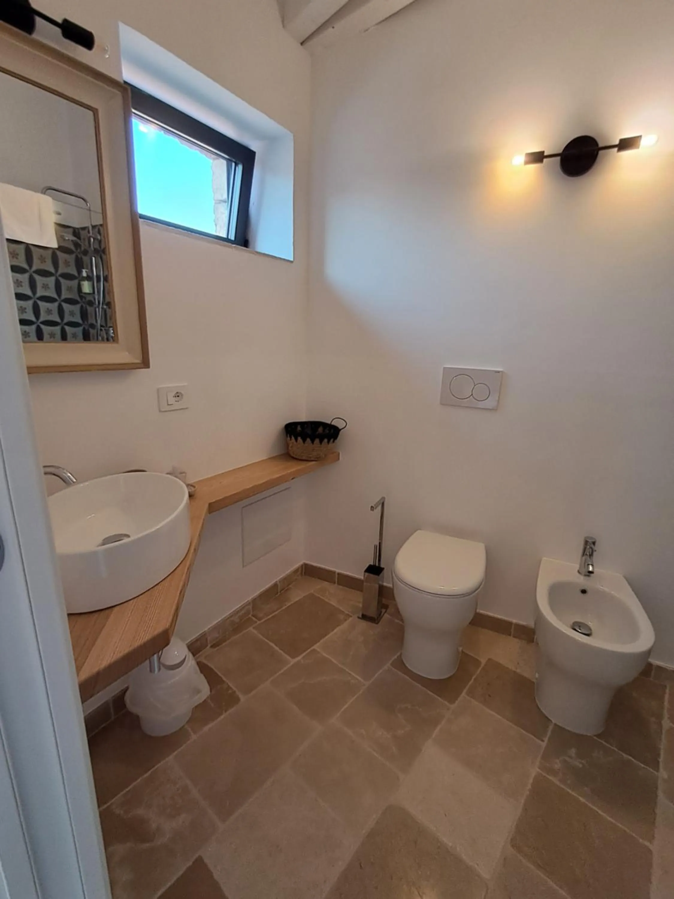 Bathroom in Masseria Palane