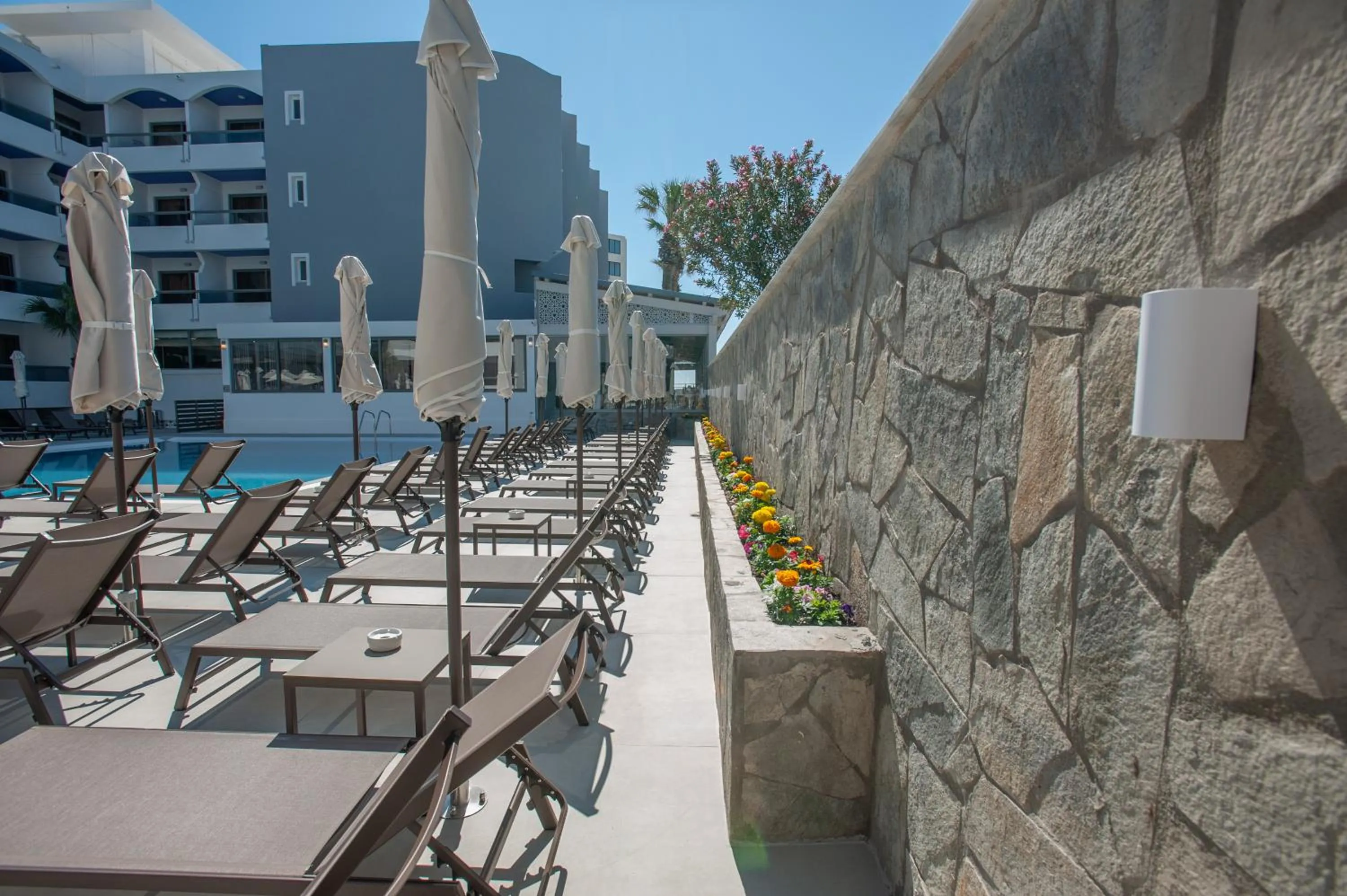 sunbed in Rhodos Horizon Marina - Adults Only