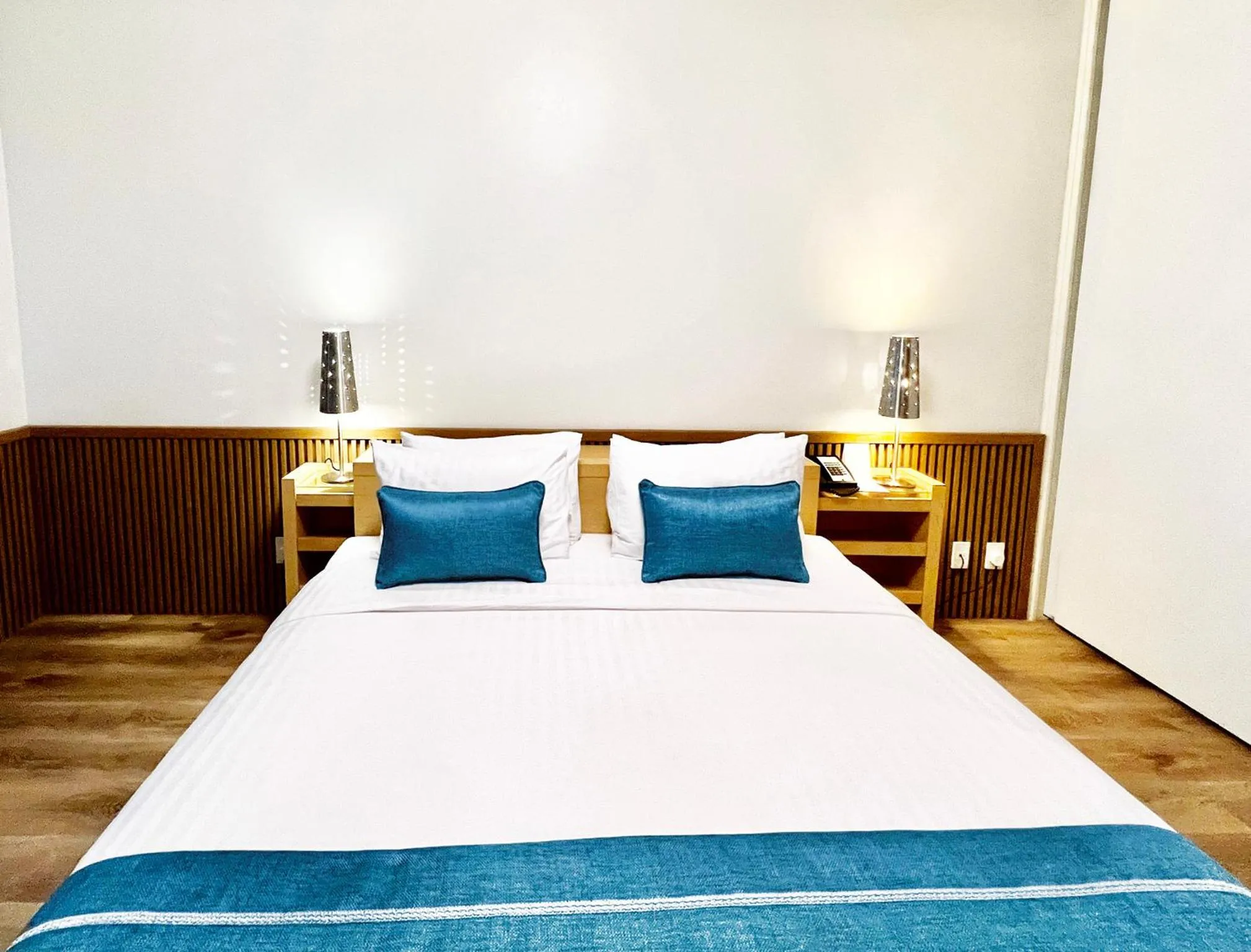 Bedroom, Bed in Dana Beach Resort