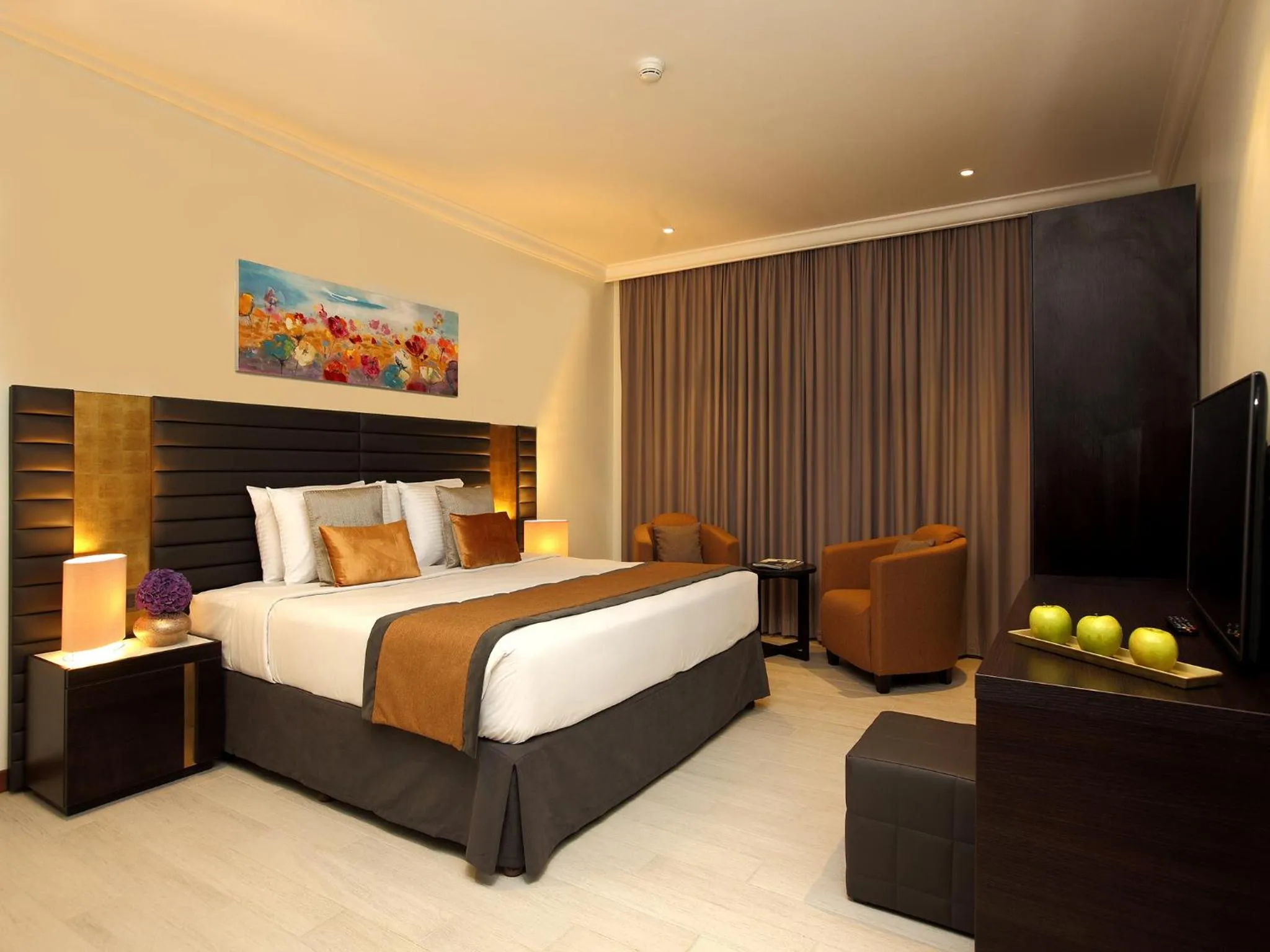 Photo of the whole room, Bed in Dana Beach Resort