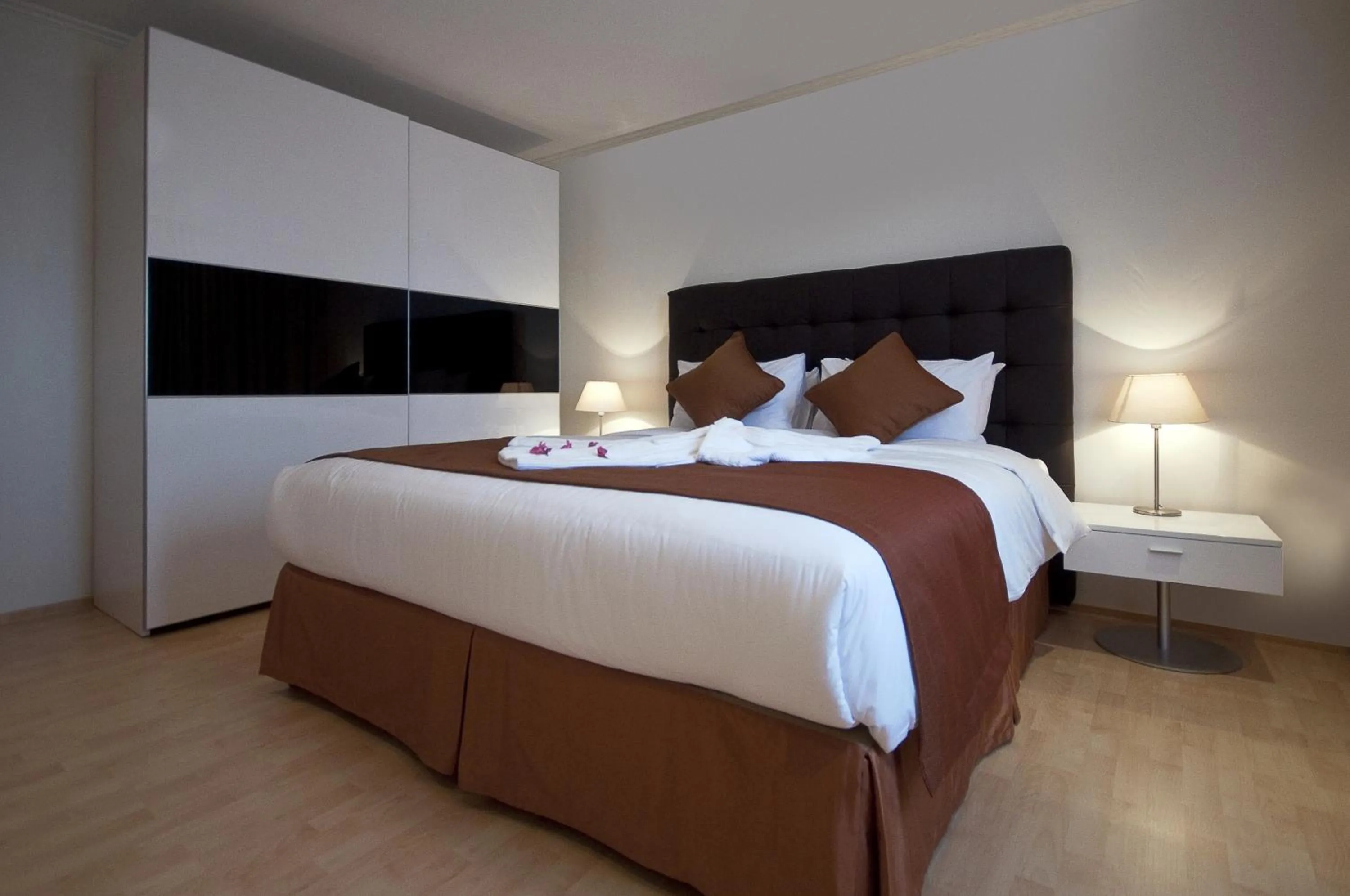 Bedroom, Bed in Dana Beach Resort