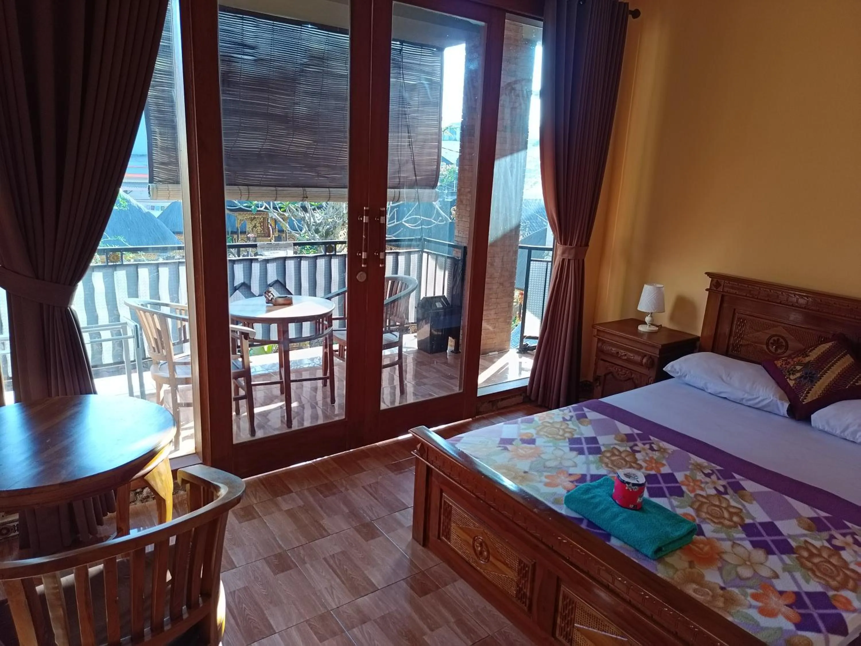 Bed in Nyoman House Ubud