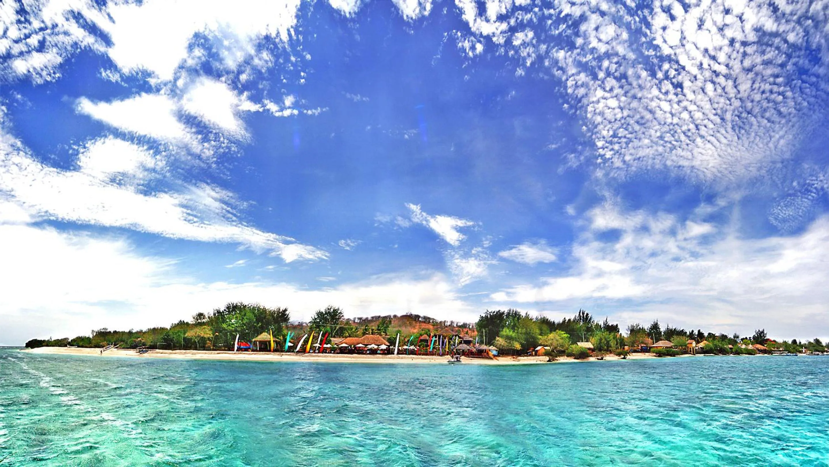 Day in Pearl of Trawangan