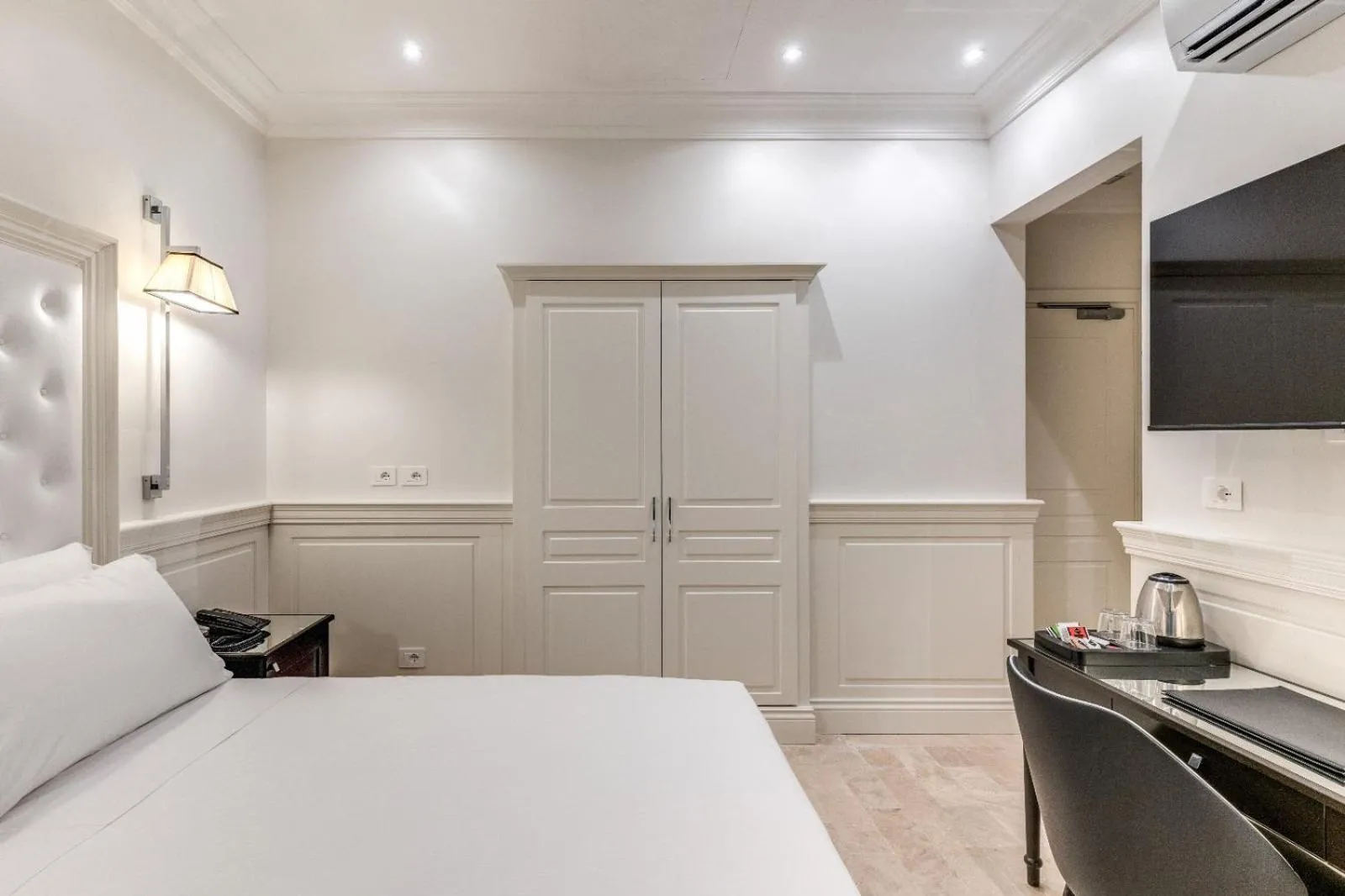 Bed in ACA Hotel Viminale