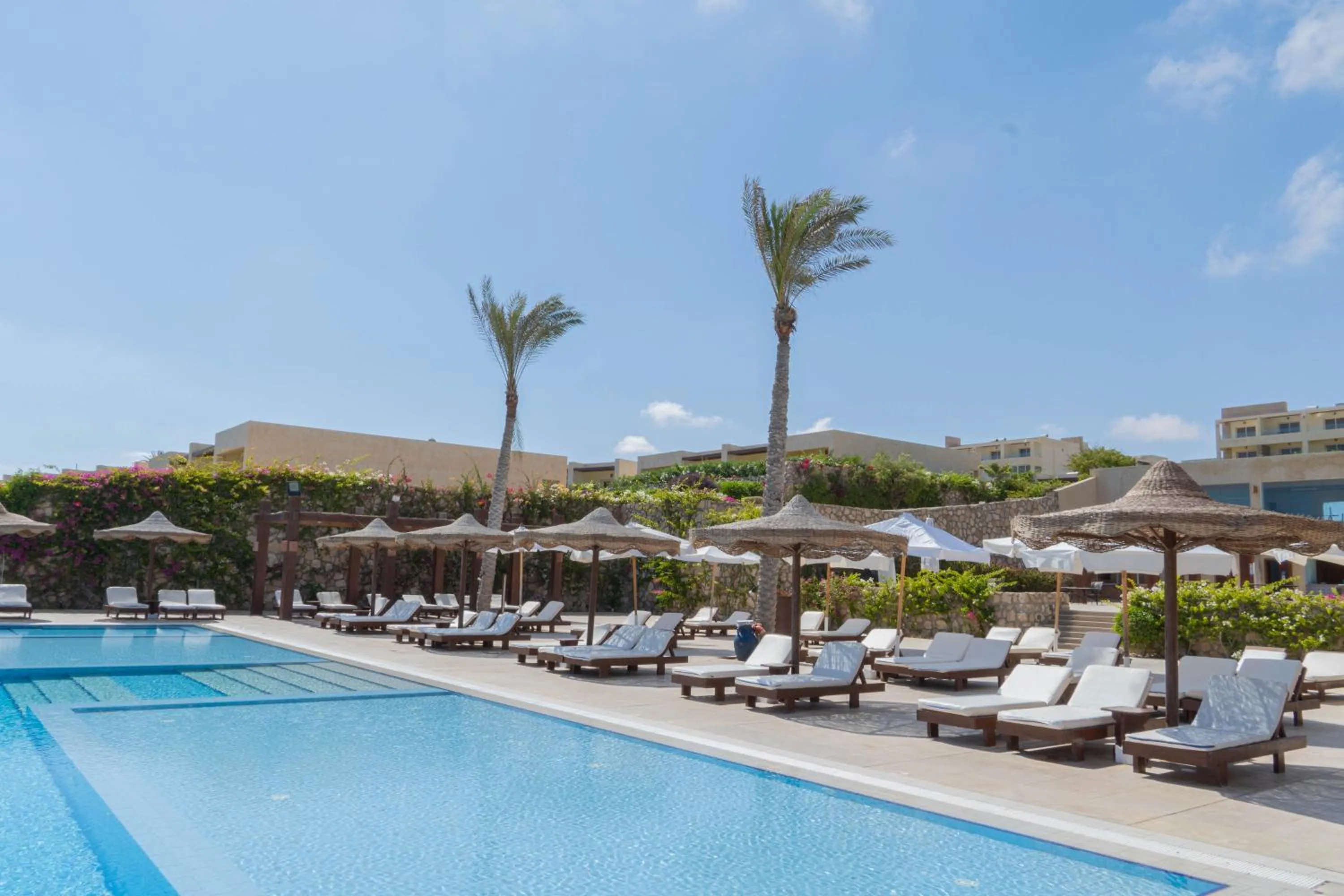 Swimming pool in Caesar Bay Resort