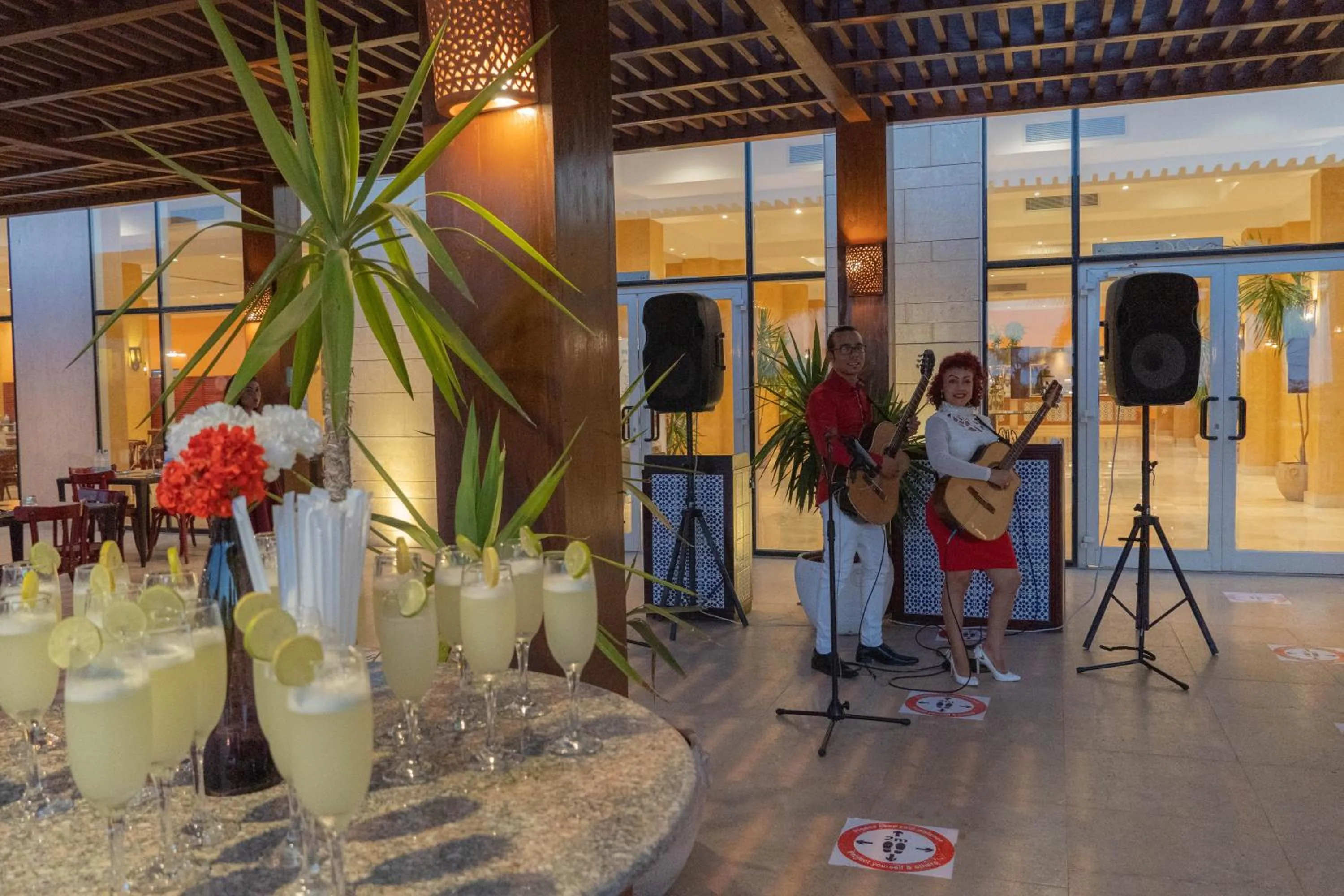 Restaurant/places to eat in Caesar Bay Resort