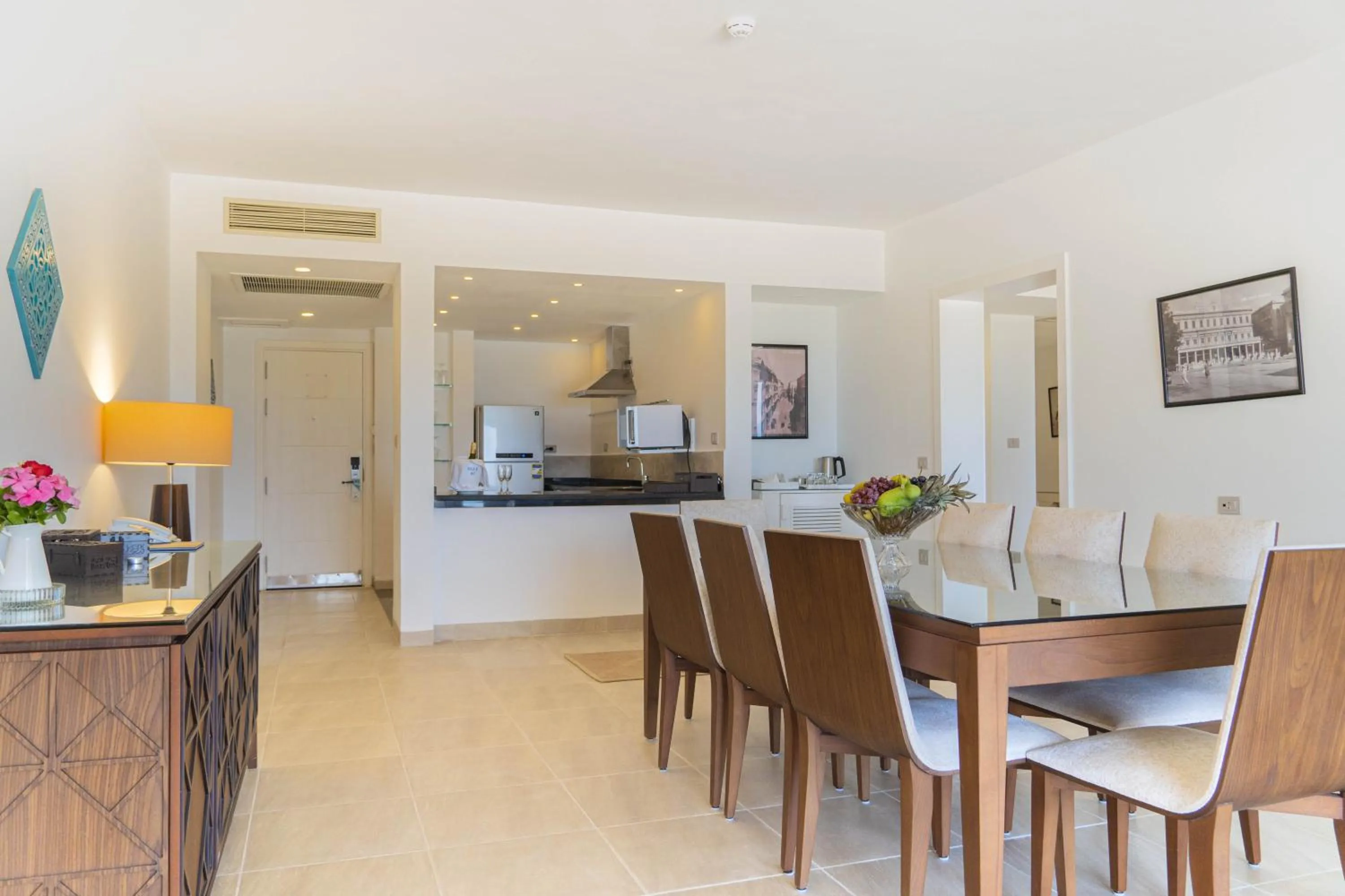 Dining area in Caesar Bay Resort