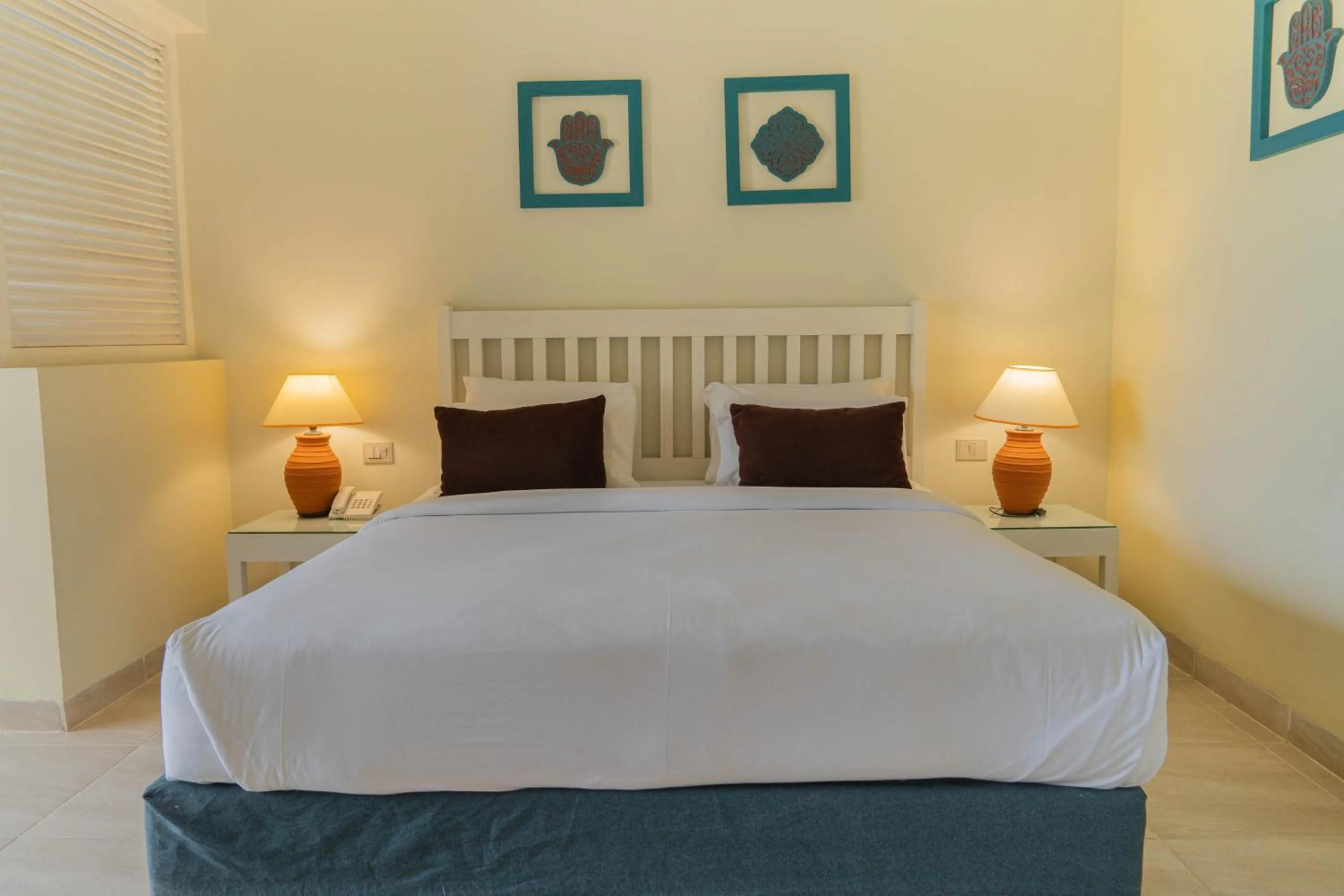 Bed in Caesar Bay Resort