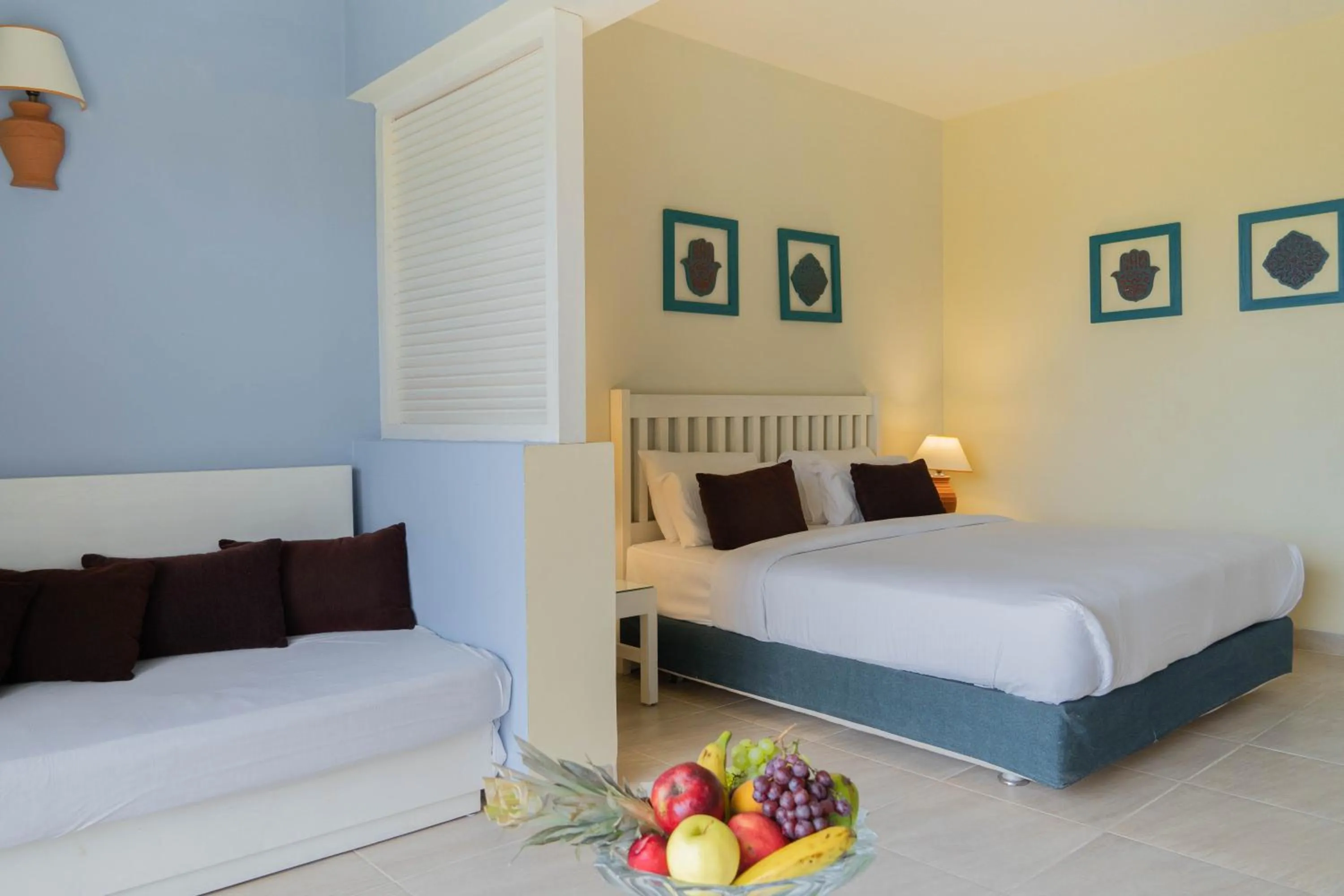 Bedroom, Bed in Caesar Bay Resort