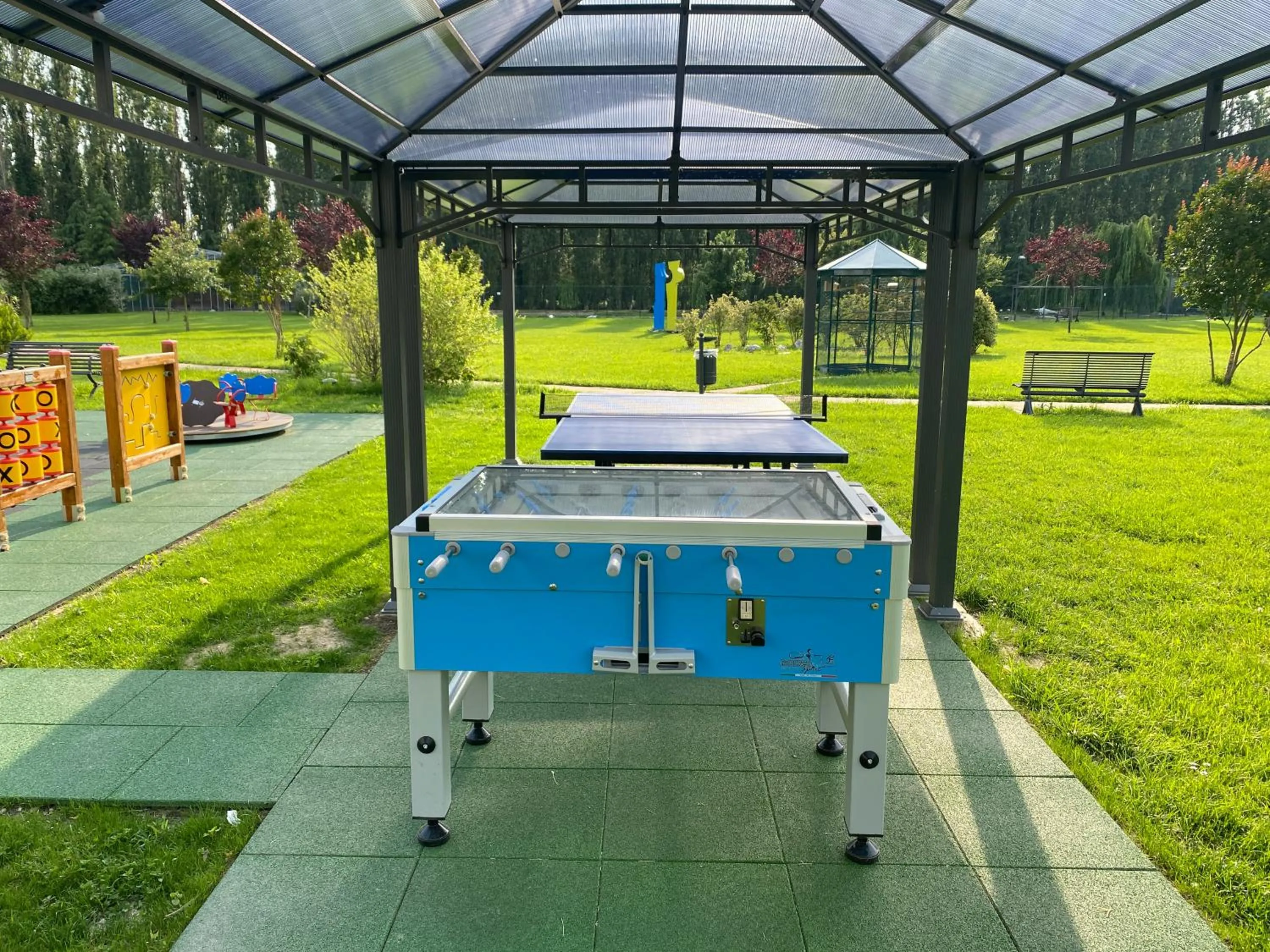 Table tennis in ibis Styles Milano Est Settala