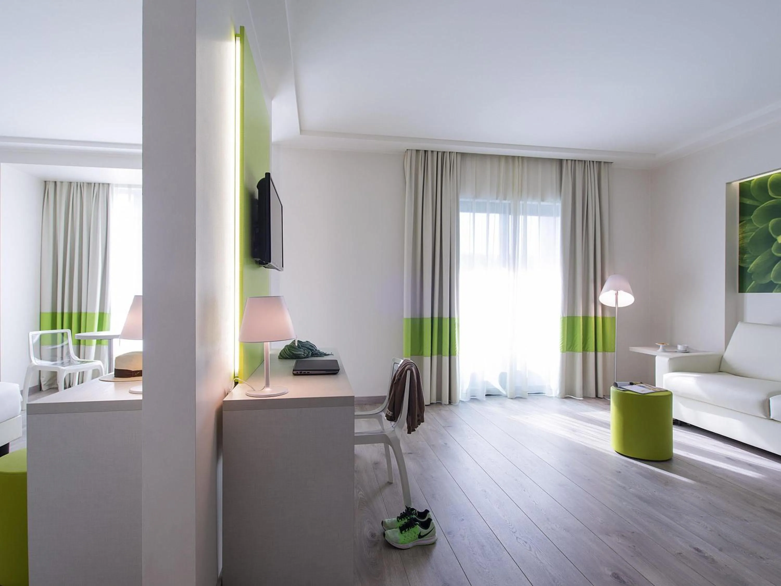Bedroom in ibis Styles Milano Est Settala