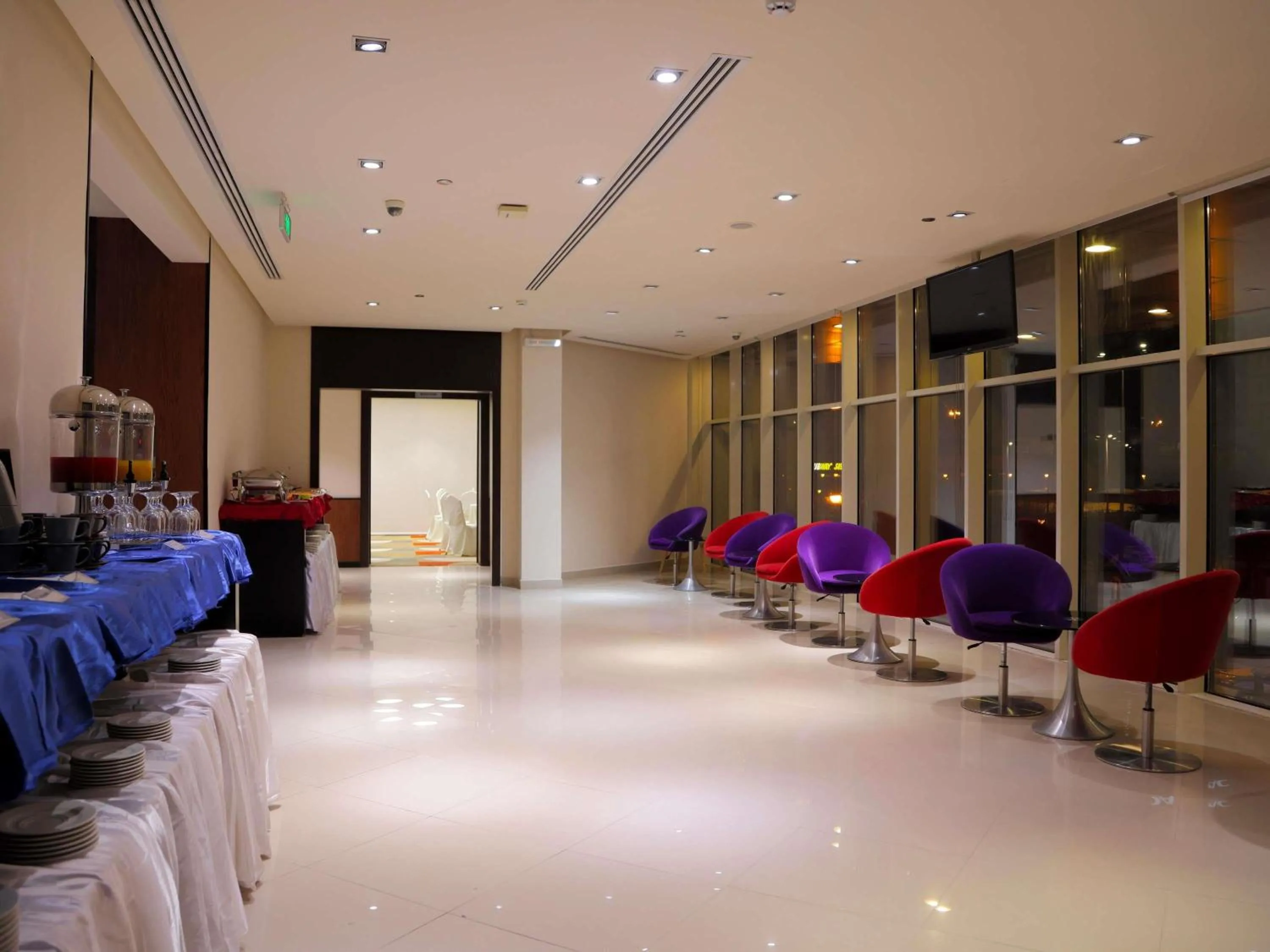 Meeting/conference room in Novotel Suites Riyadh Centre