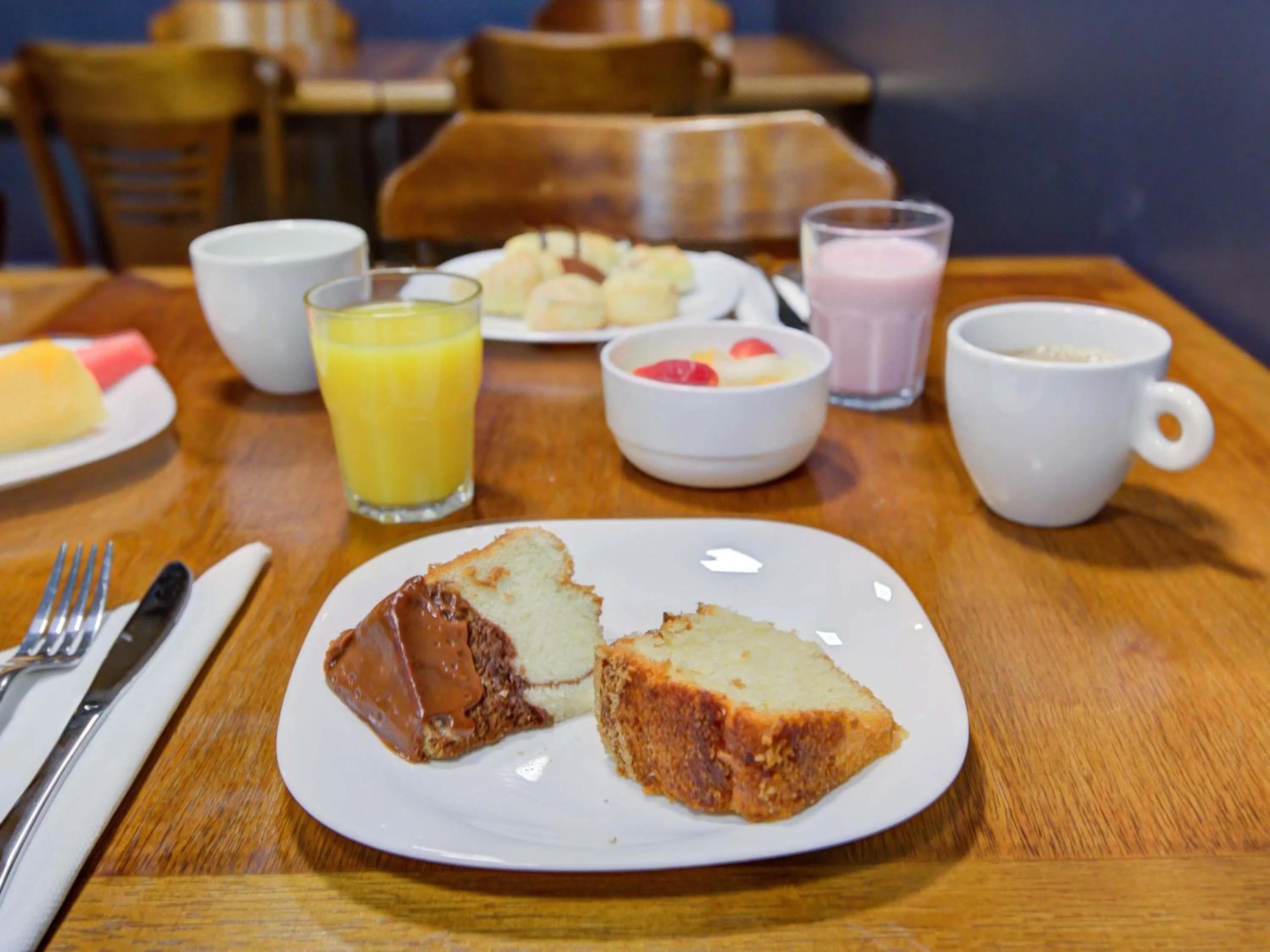 Breakfast in ibis Rio de Janeiro Nova America