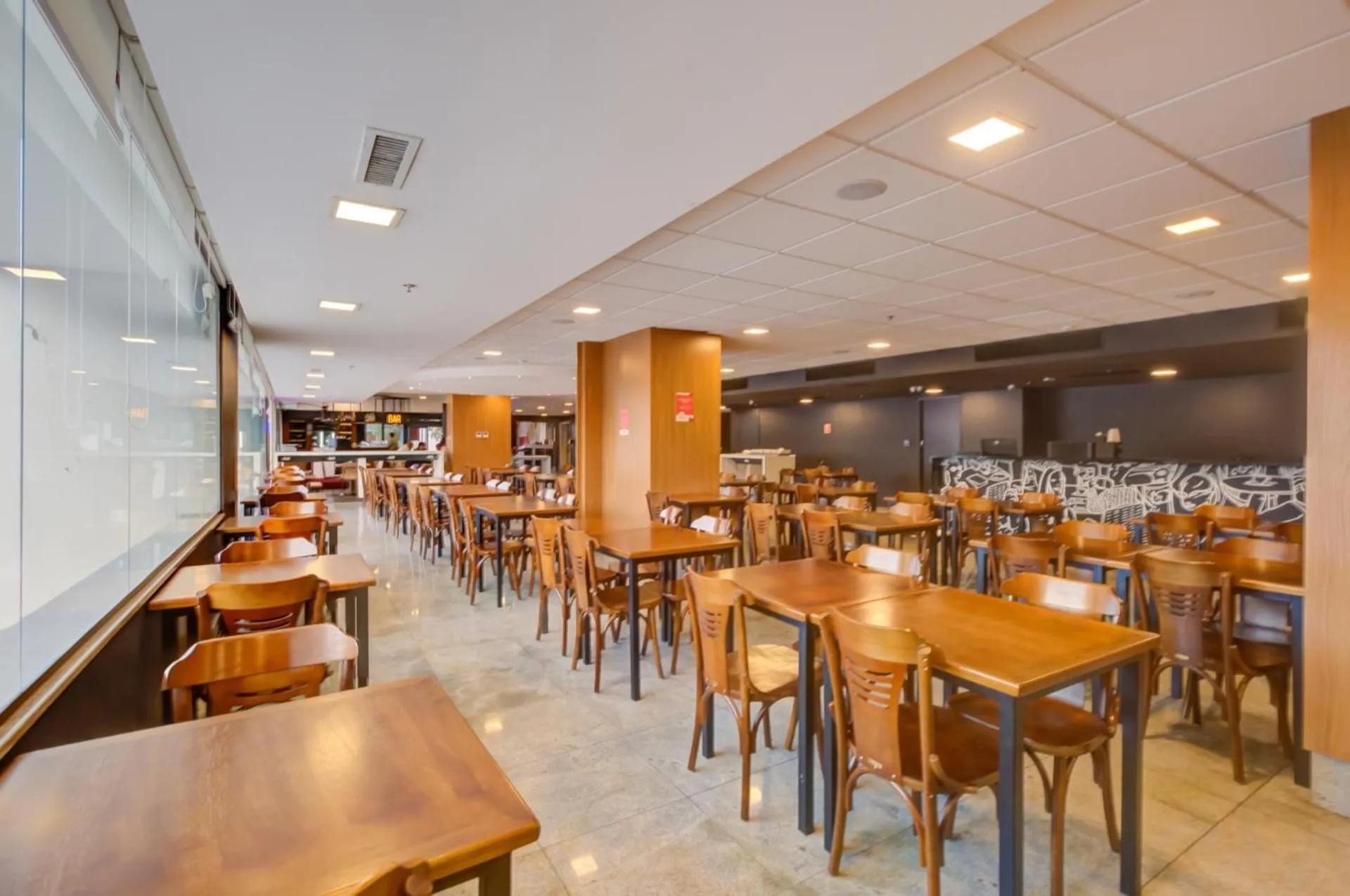 Restaurant/places to eat in ibis Rio de Janeiro Nova America