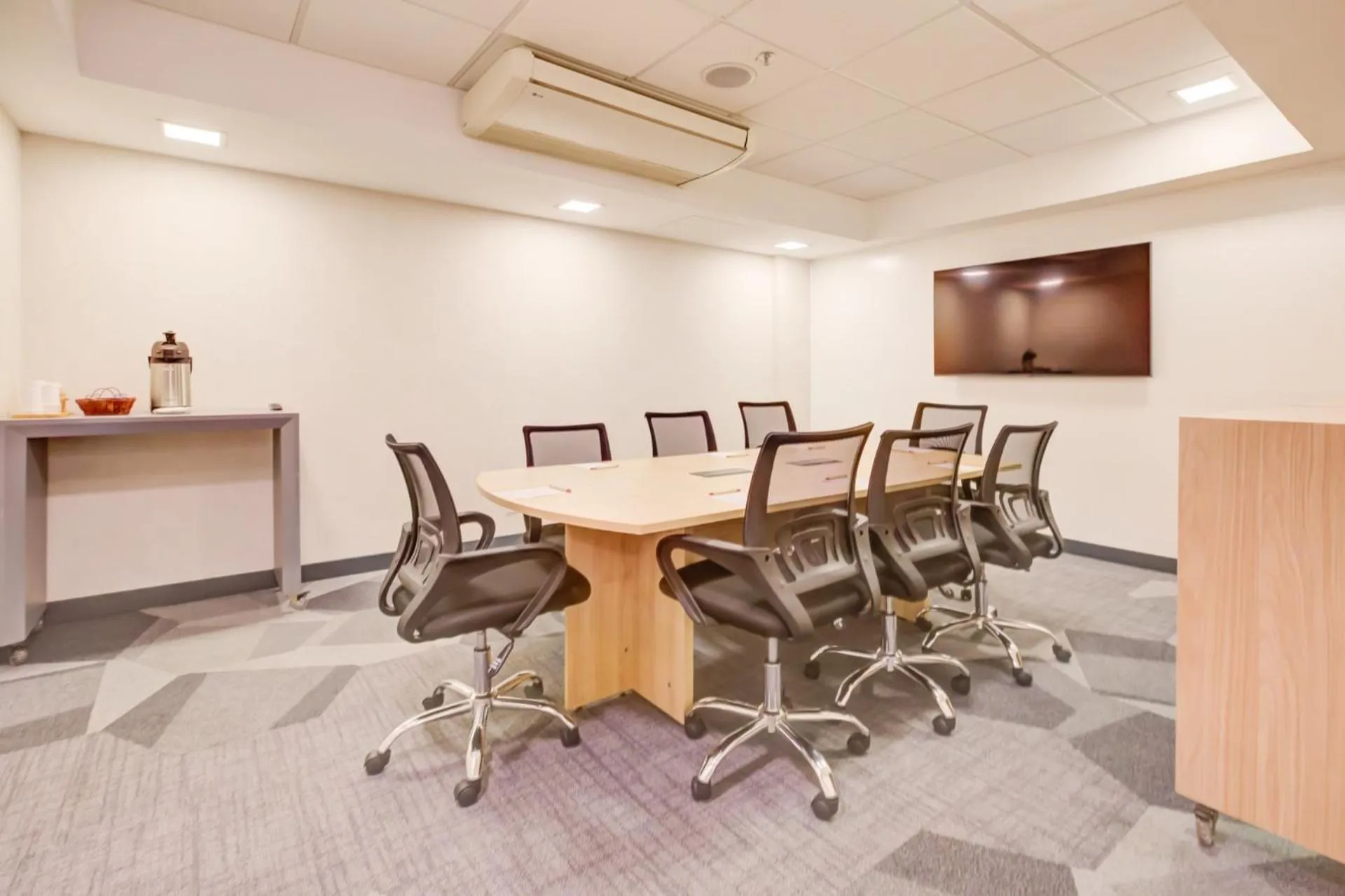 TV and multimedia in ibis Rio de Janeiro Nova America