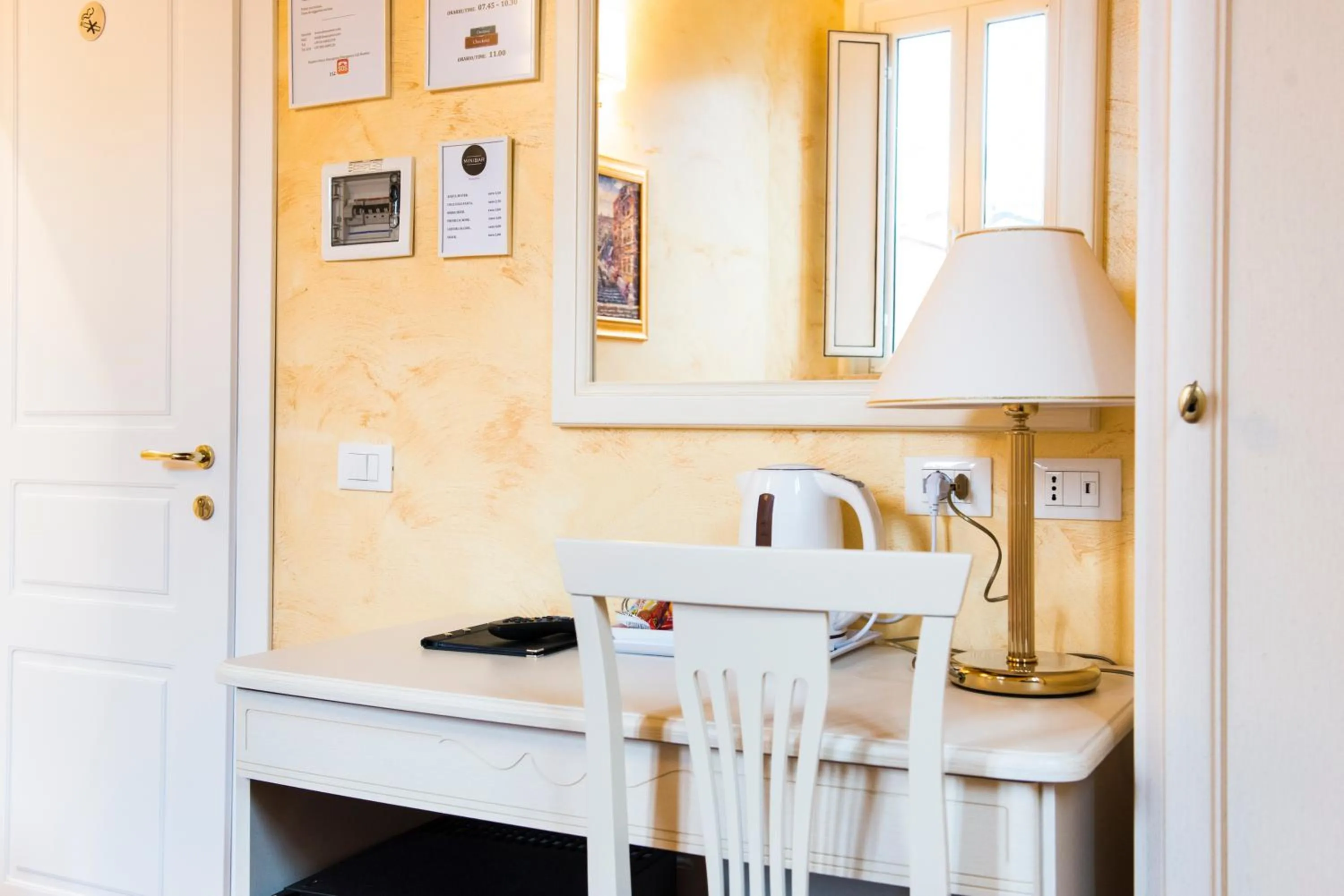 Bedroom in Domus Trevi