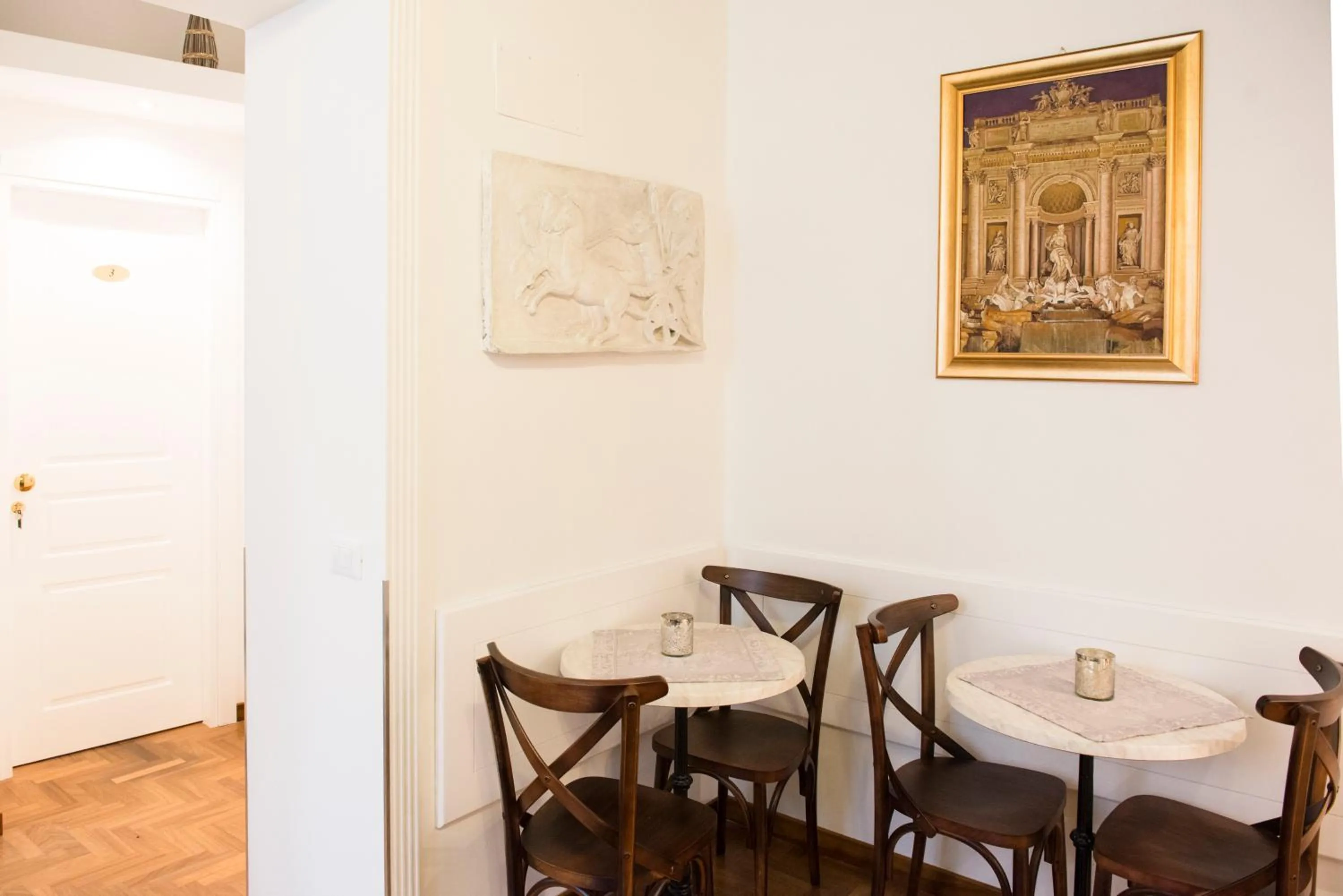 Lobby or reception in Domus Trevi