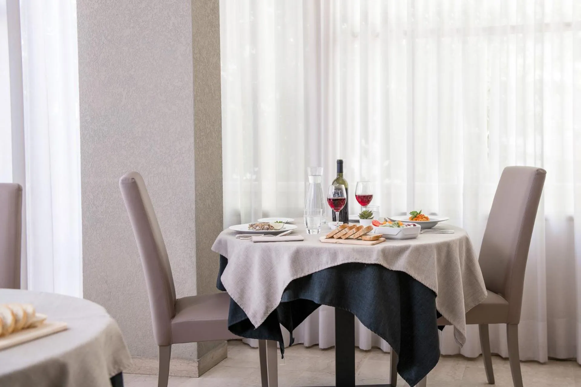 Restaurant/places to eat in Hotel Eliseo Riccione