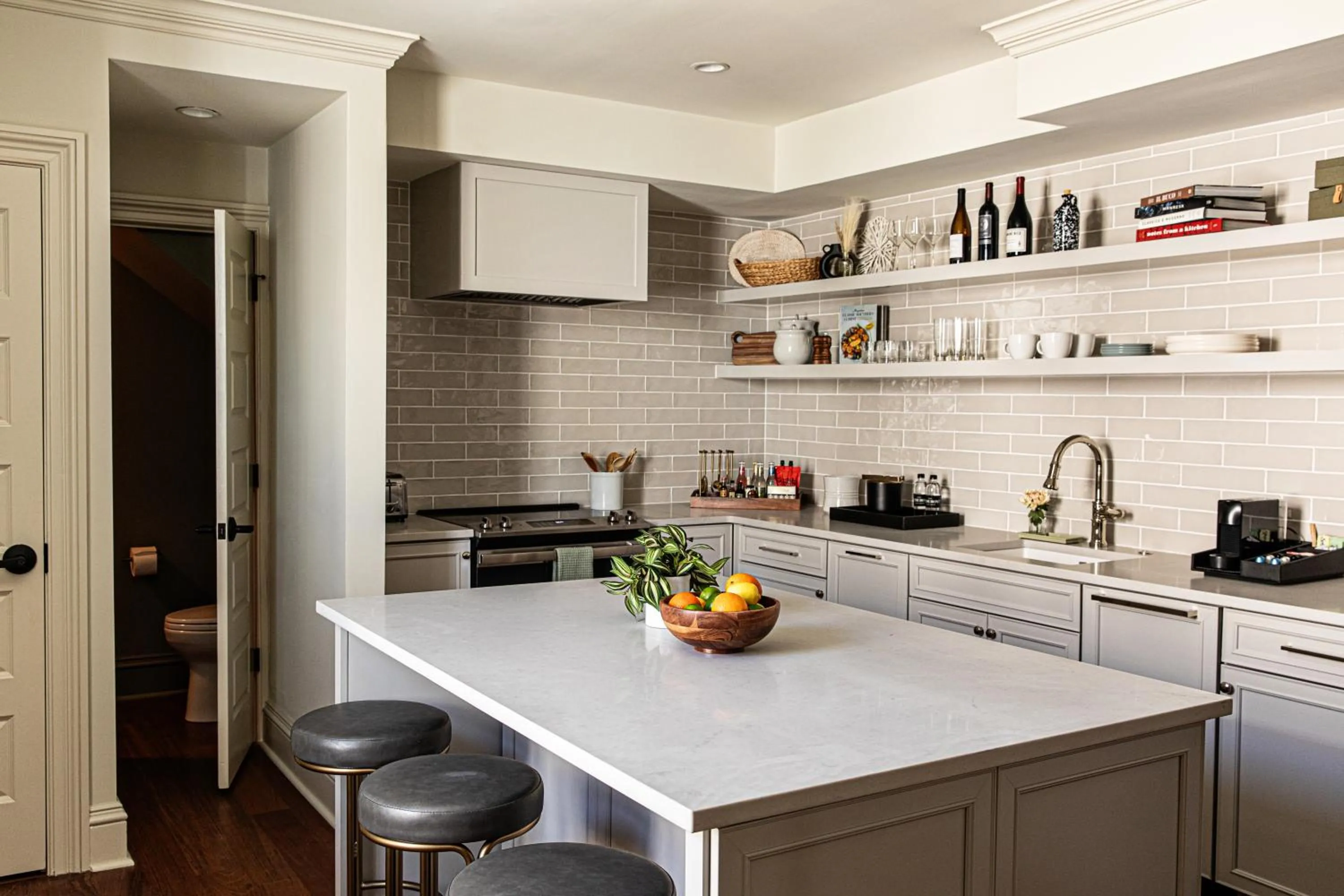 dishwasher in Hotel Richemont