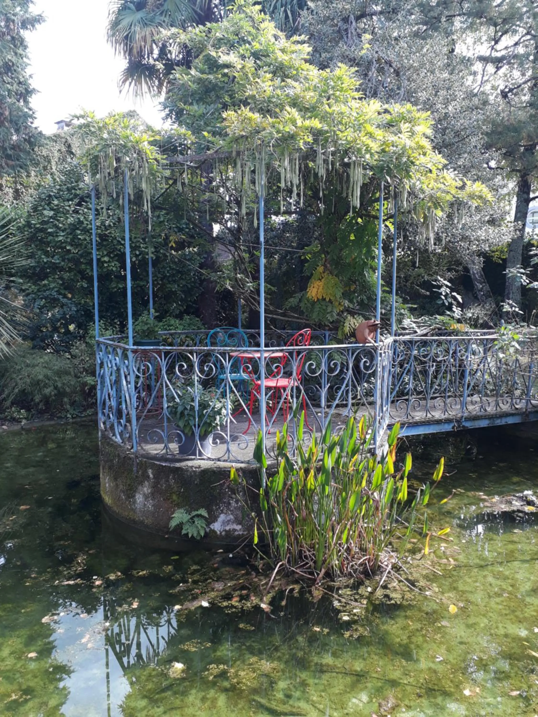 Garden in Chambres Rue De Lorry