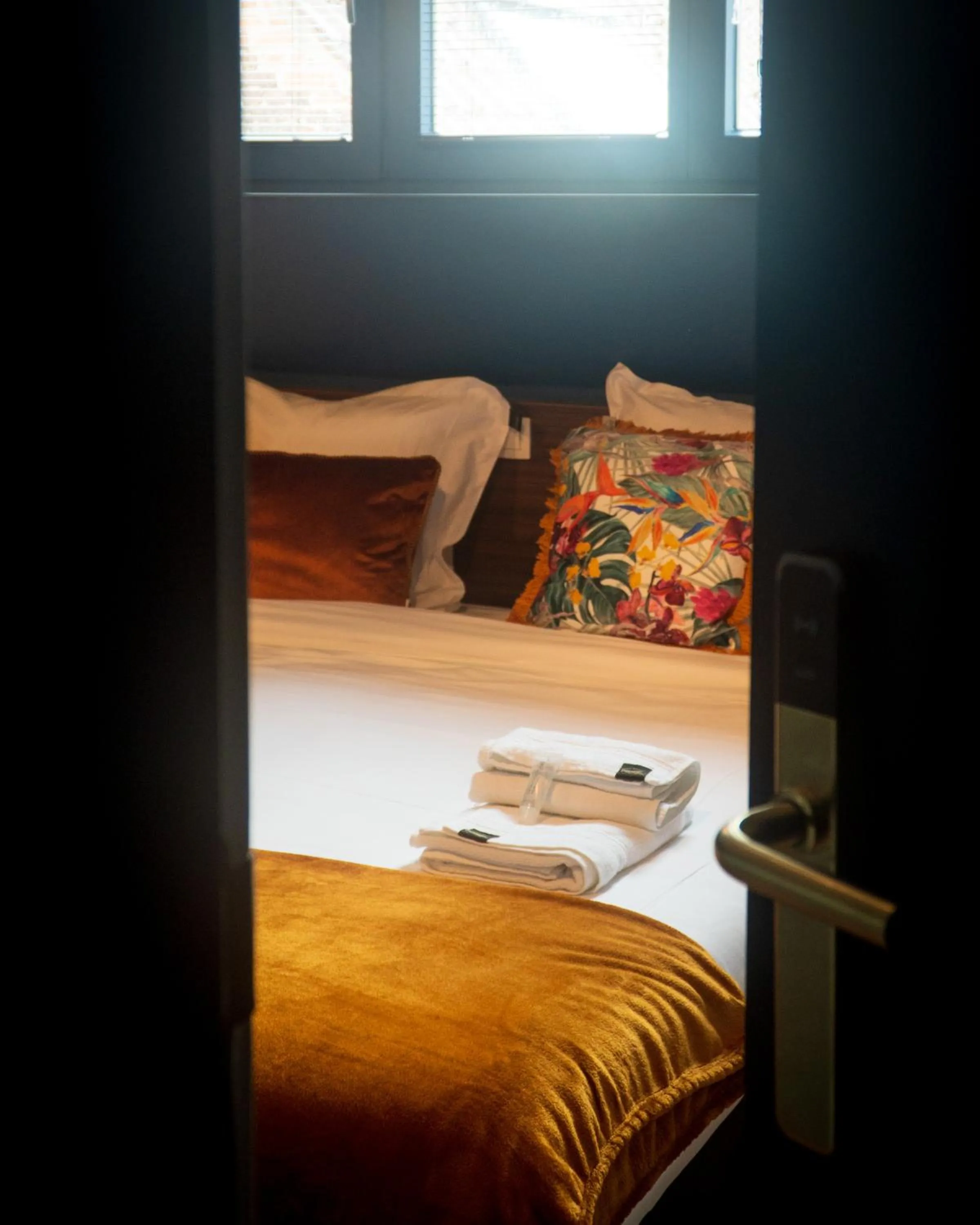 towels, Bed in Gran Hotel De Passage