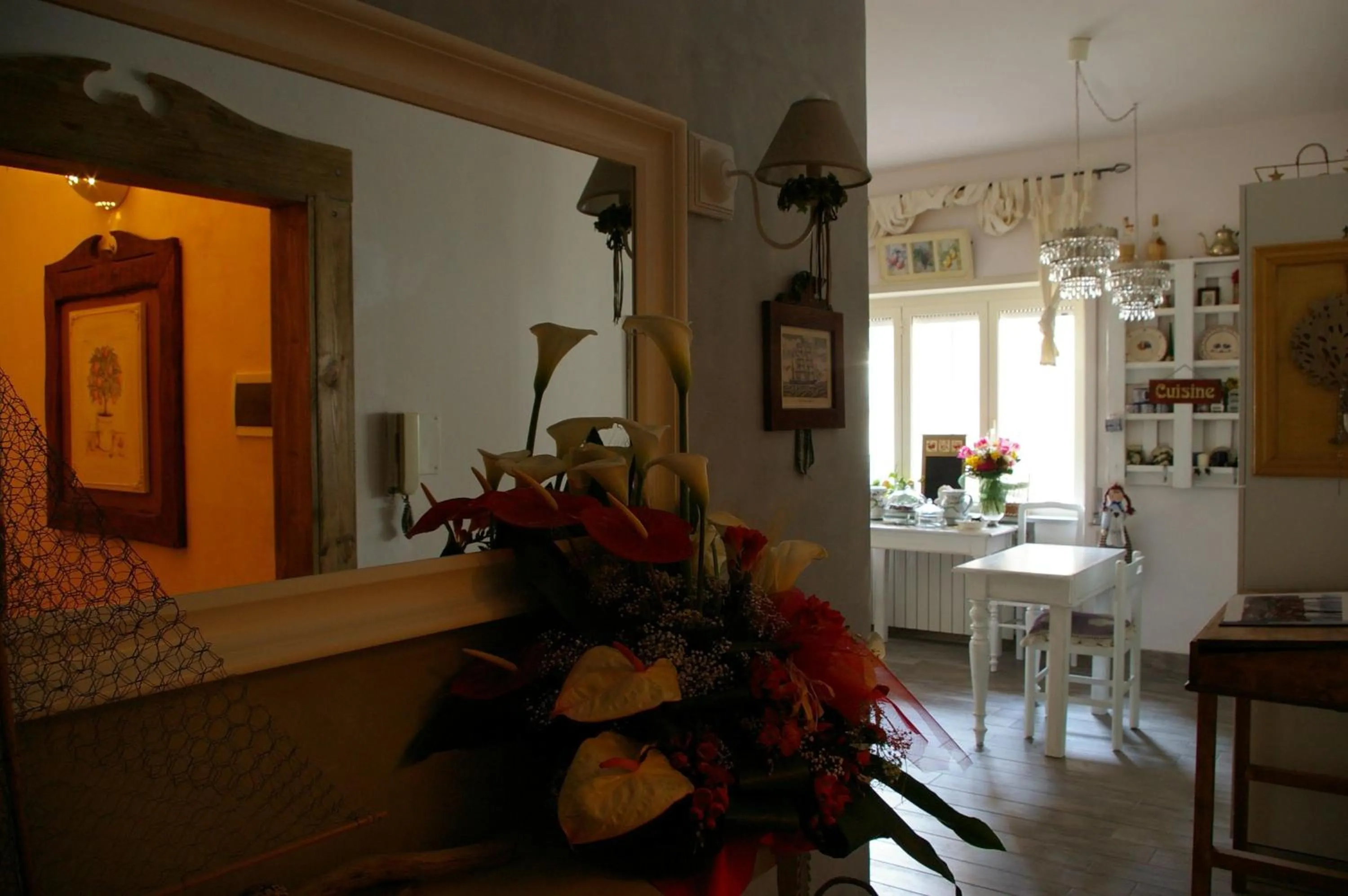 Communal kitchen in Serapo Bed and Breakfast