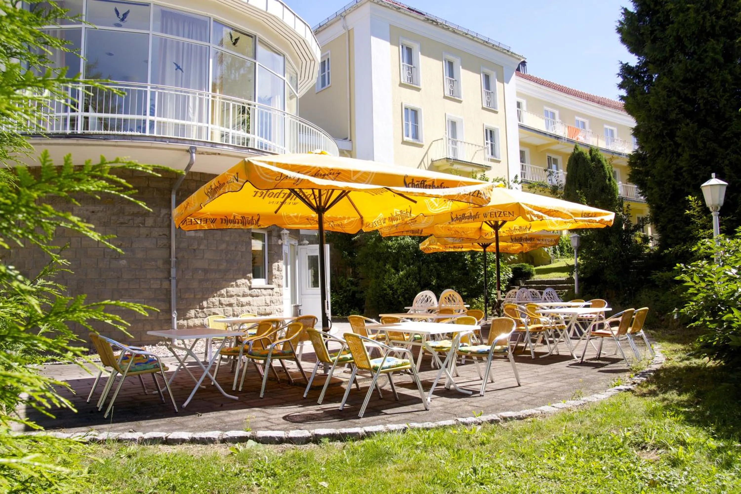 Patio in Akzent Hotel Am Burgholz