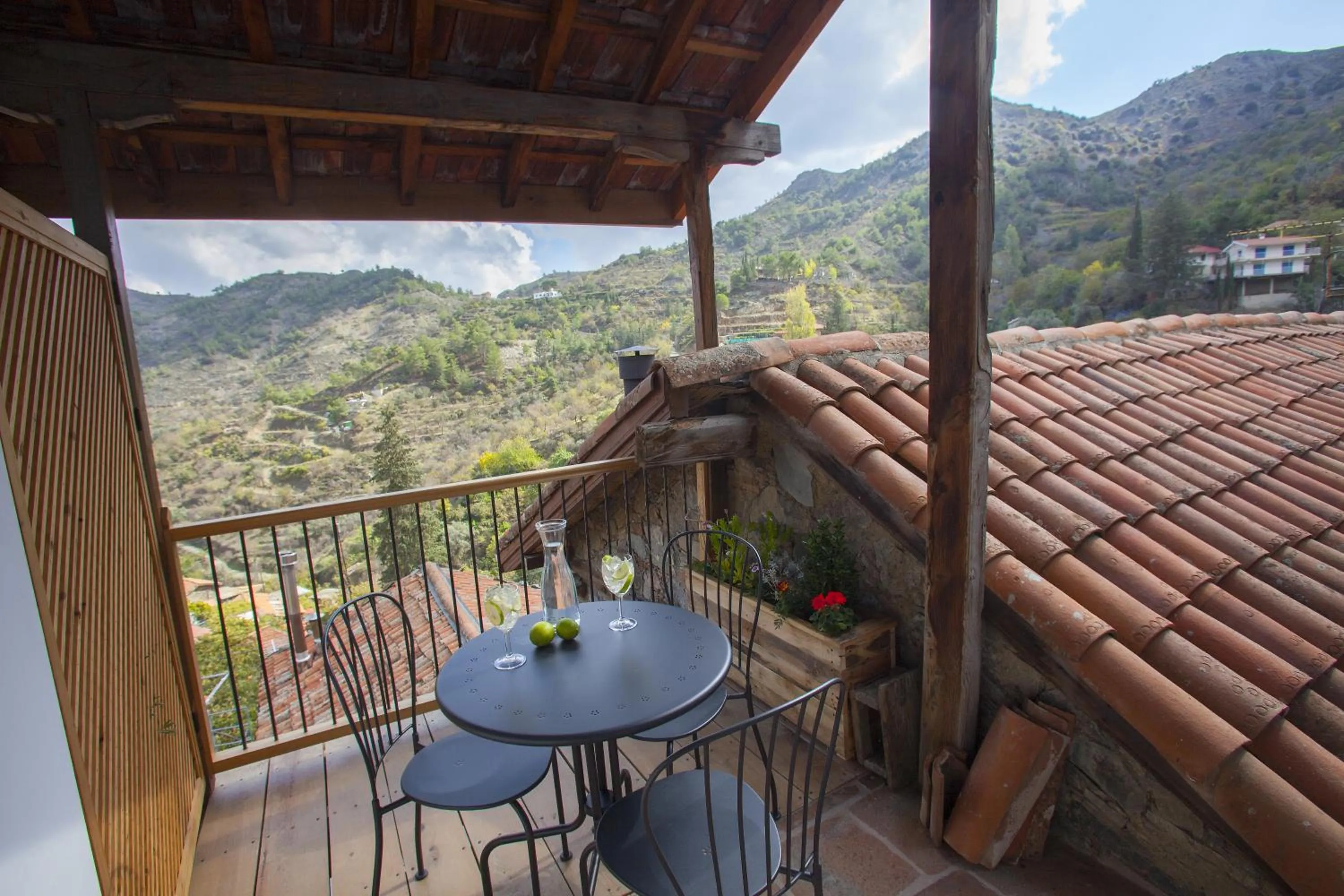 Balcony/Terrace in Lyhnos